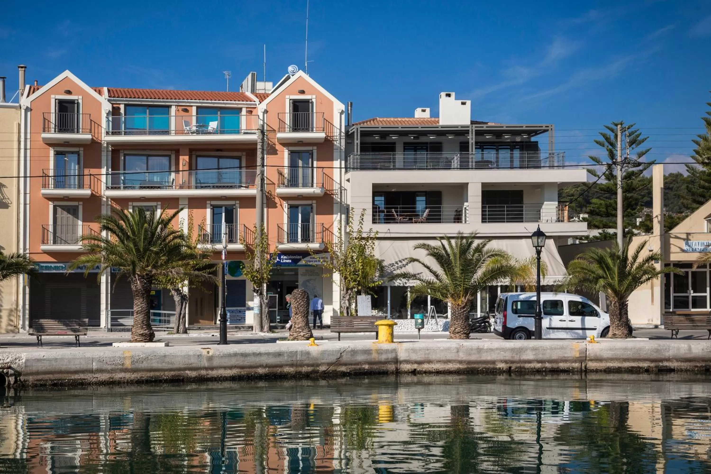 Property building in Argostoli Marina Suites