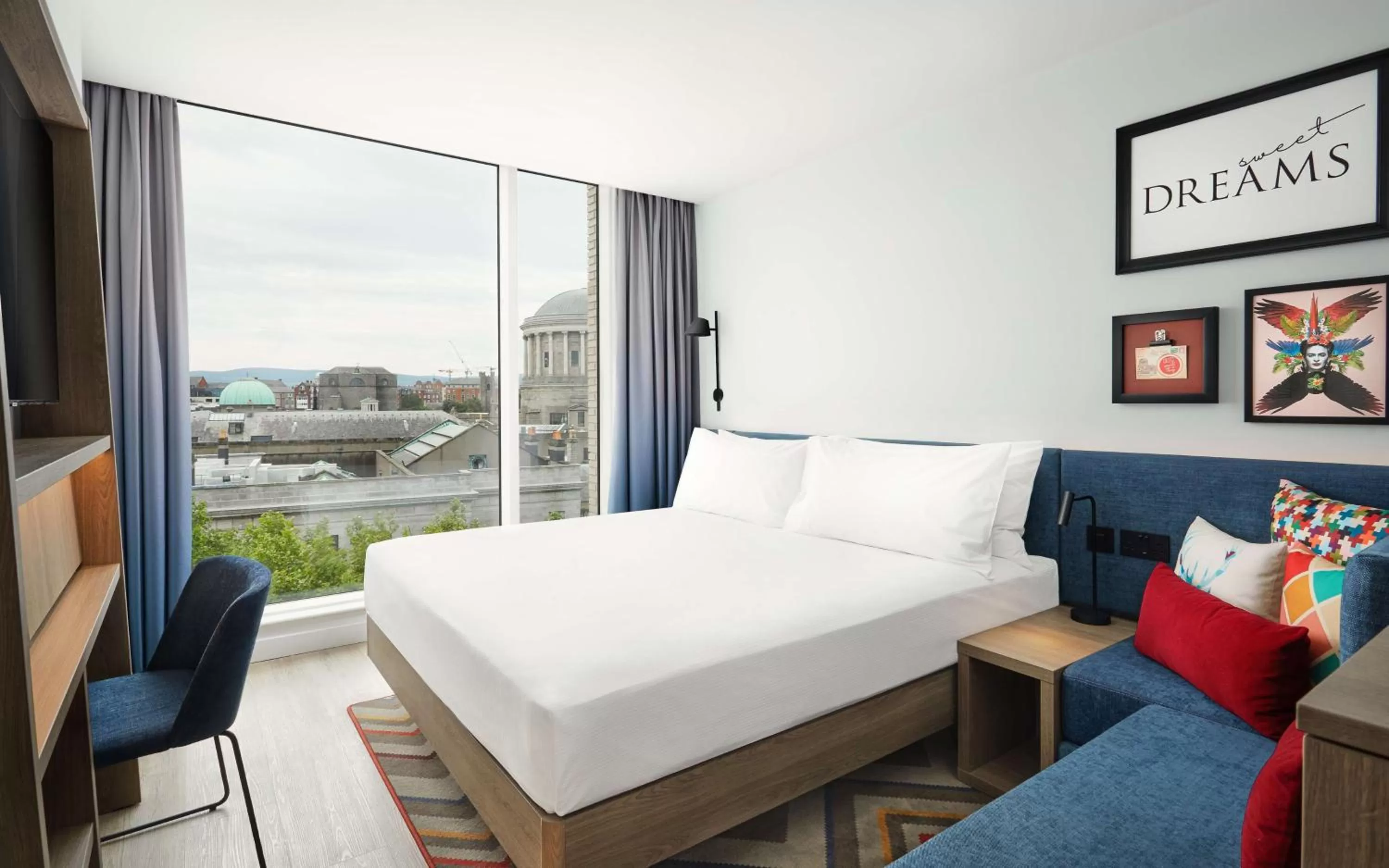 Bedroom, Bed in Hampton By Hilton Dublin City Centre