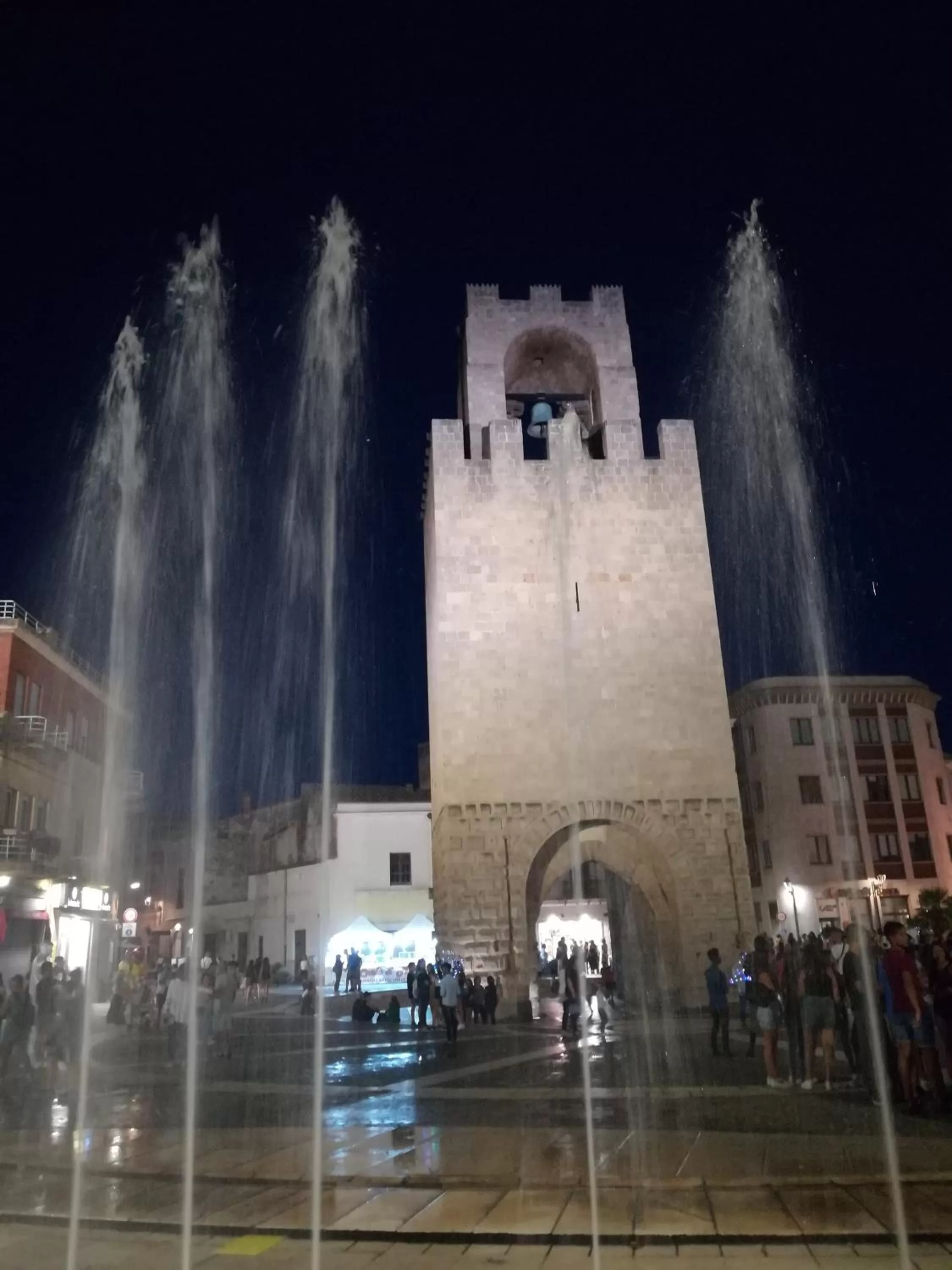 Nearby landmark in Domus Aurea