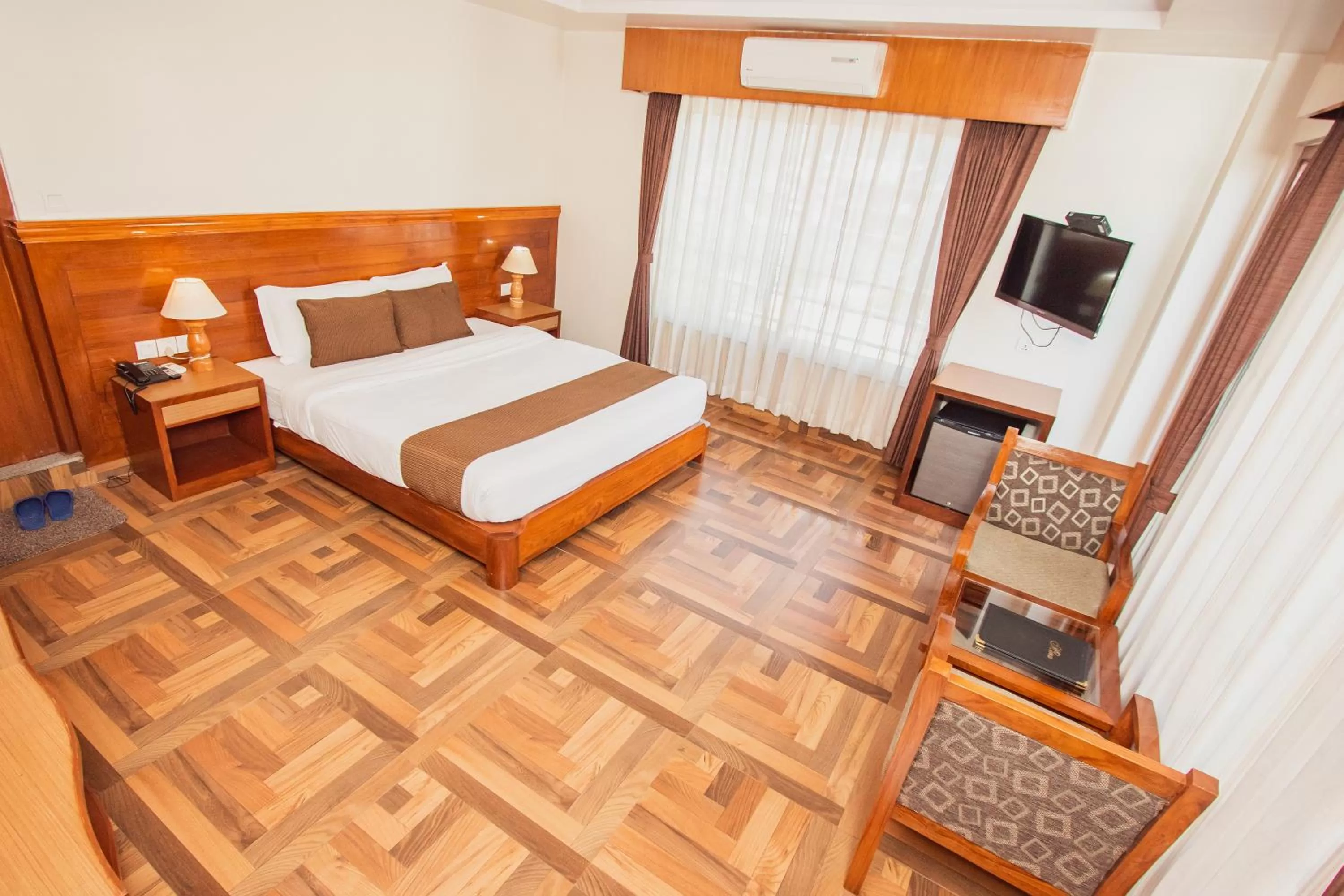 room service, Bed in Mount View Pokhara