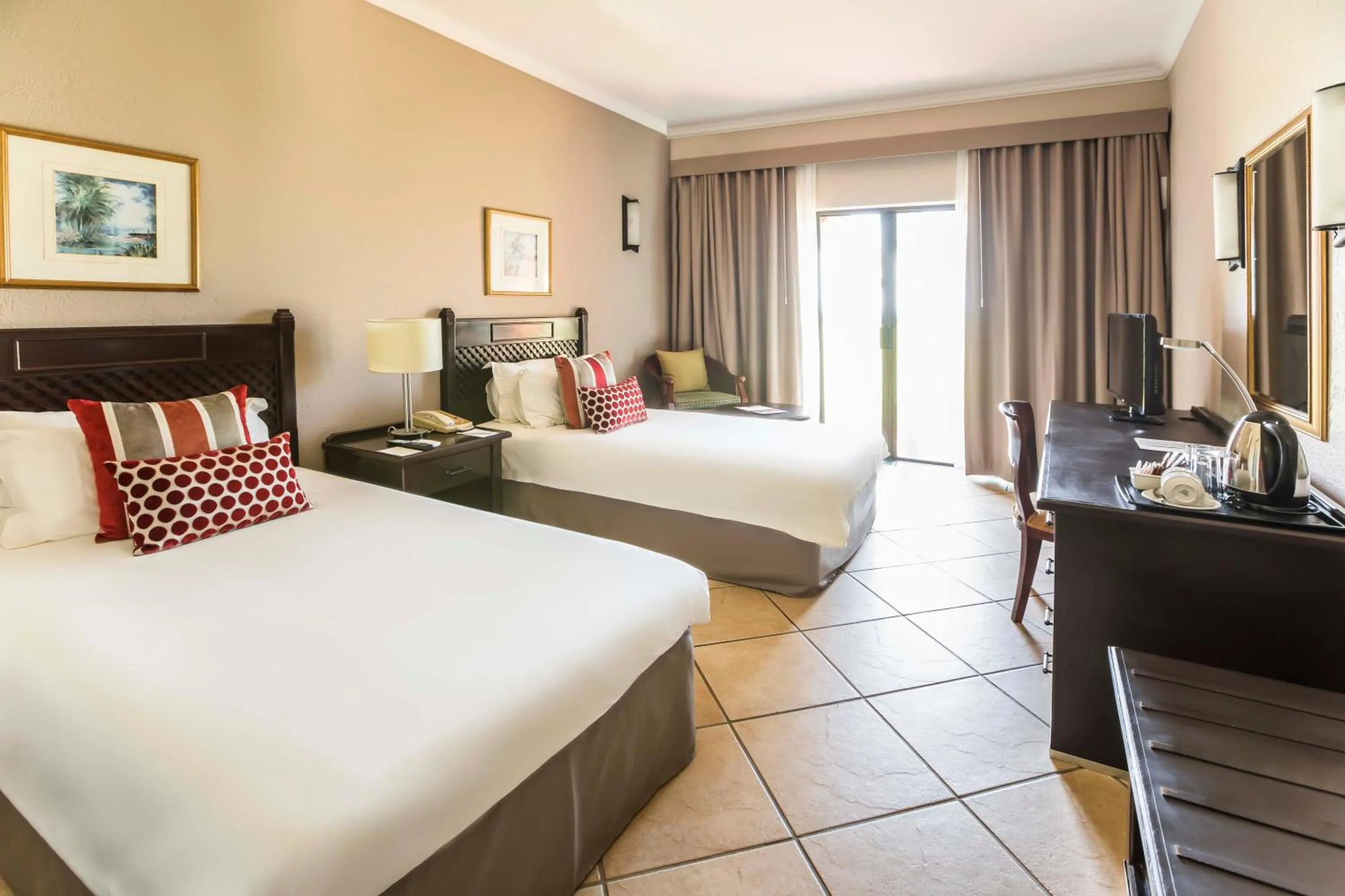 Bedroom, Bed in Avani Pemba Beach Hotel