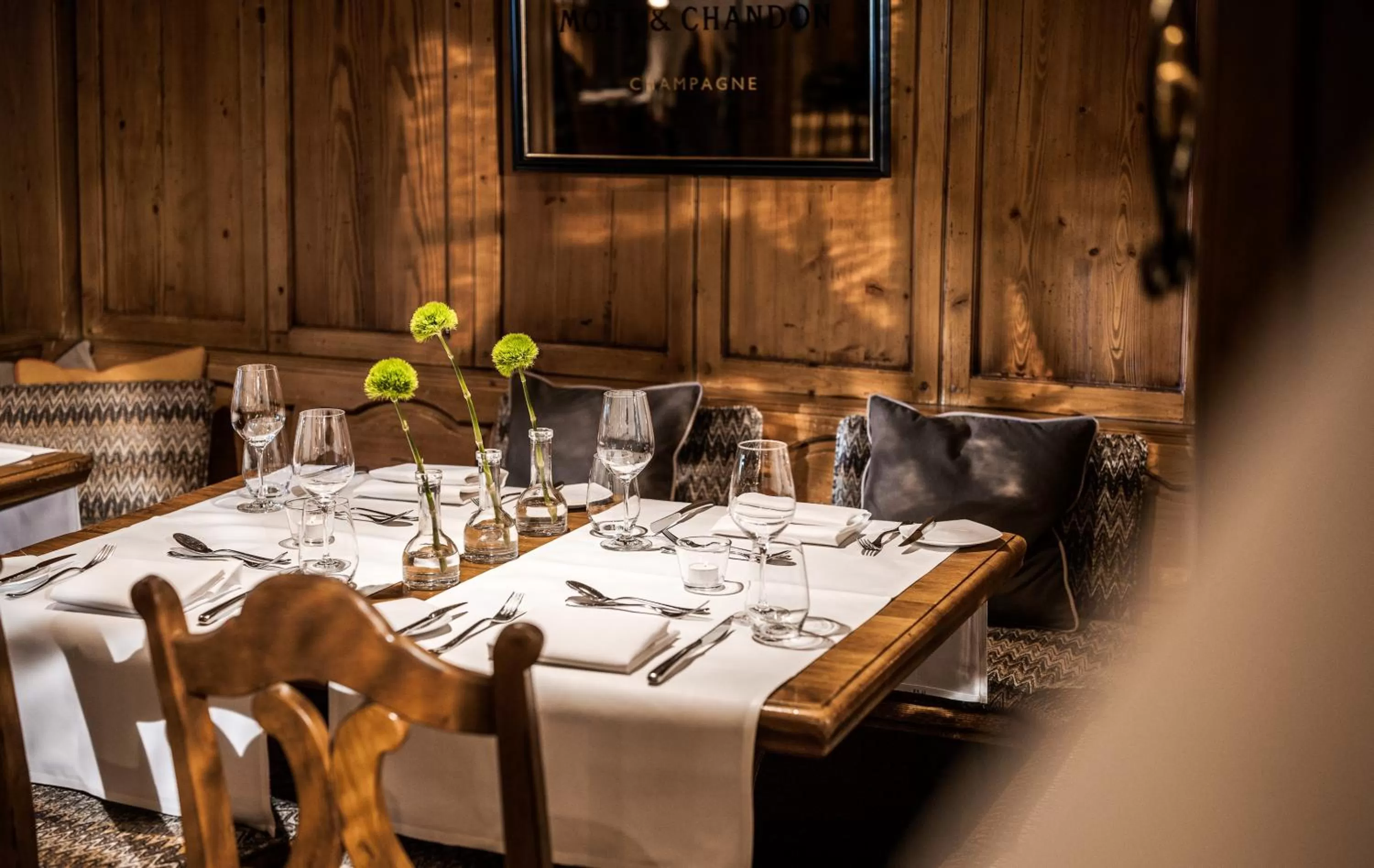 Restaurant/places to eat in Romantik Berghotel Astenkrone