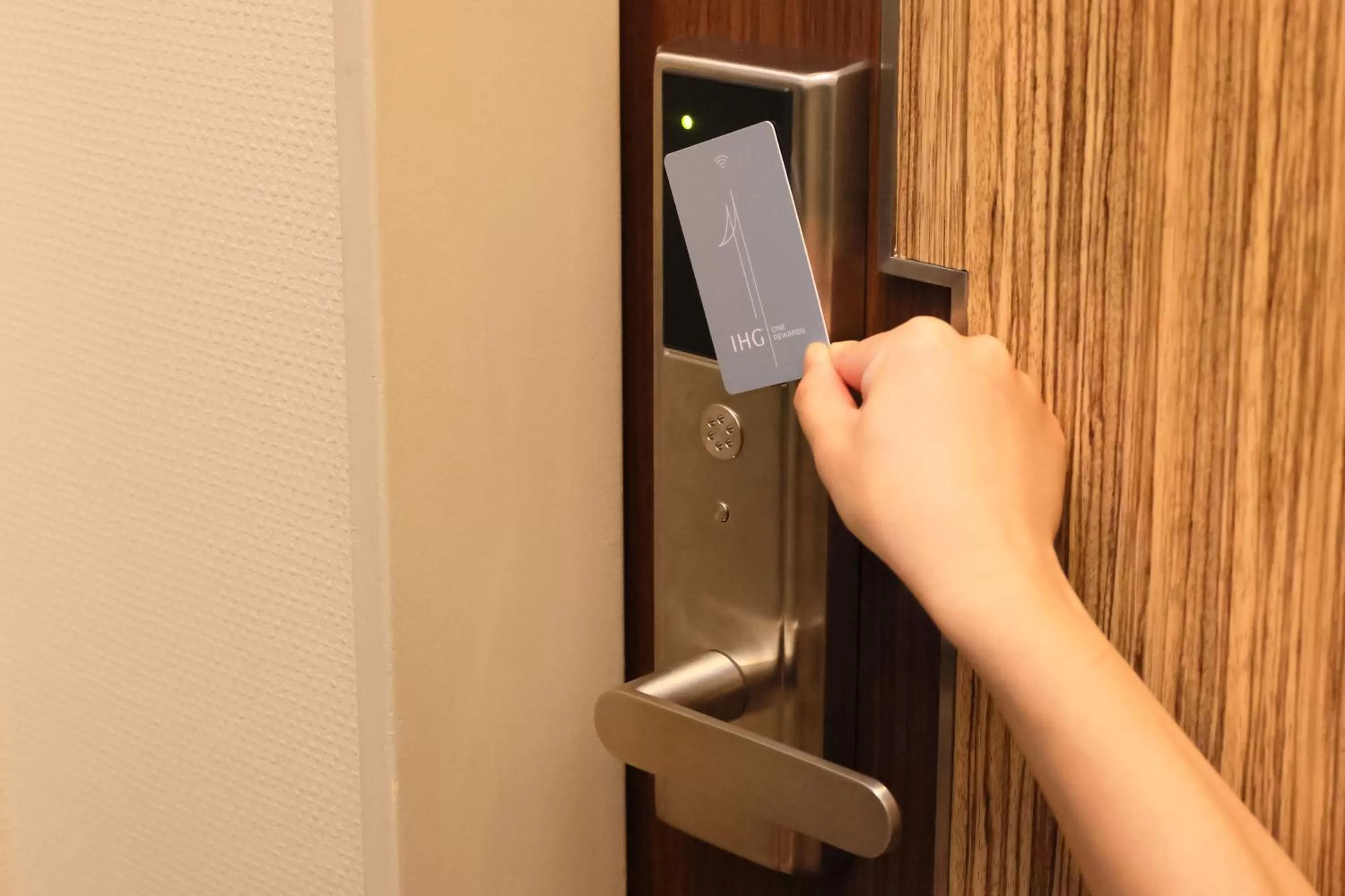 Photo of the whole room in ANA Crowne Plaza Kobe by IHG