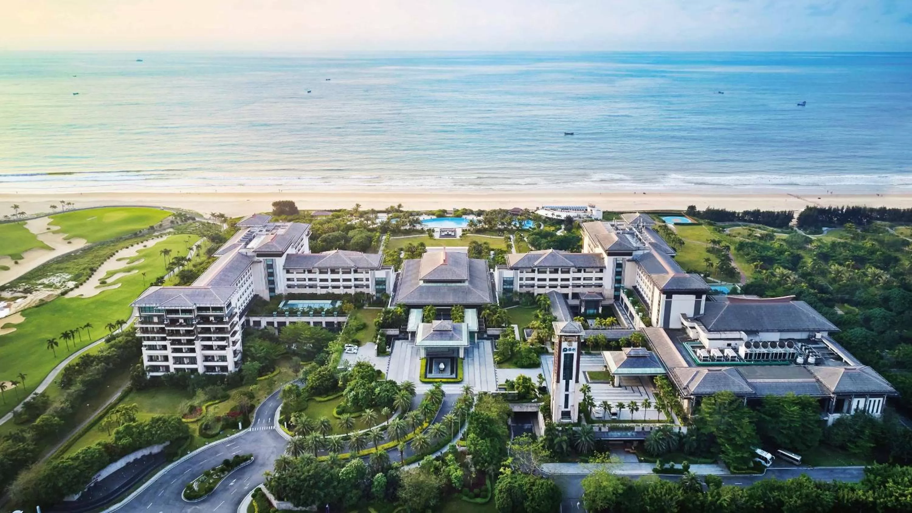 Property building, Bird's-eye View in Crowne Plaza Hailing Island, an IHG Hotel