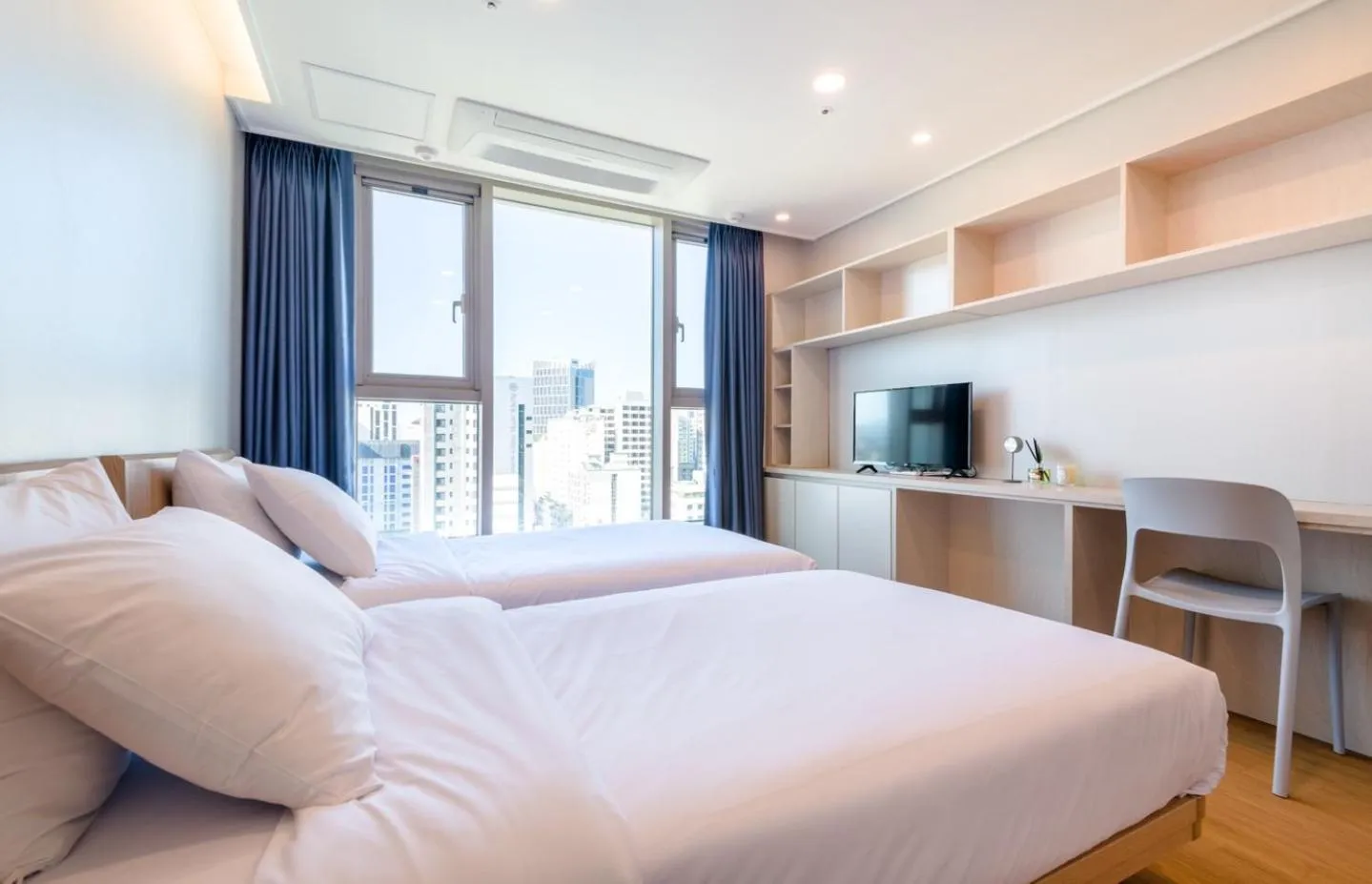 Bed in Hi Residences