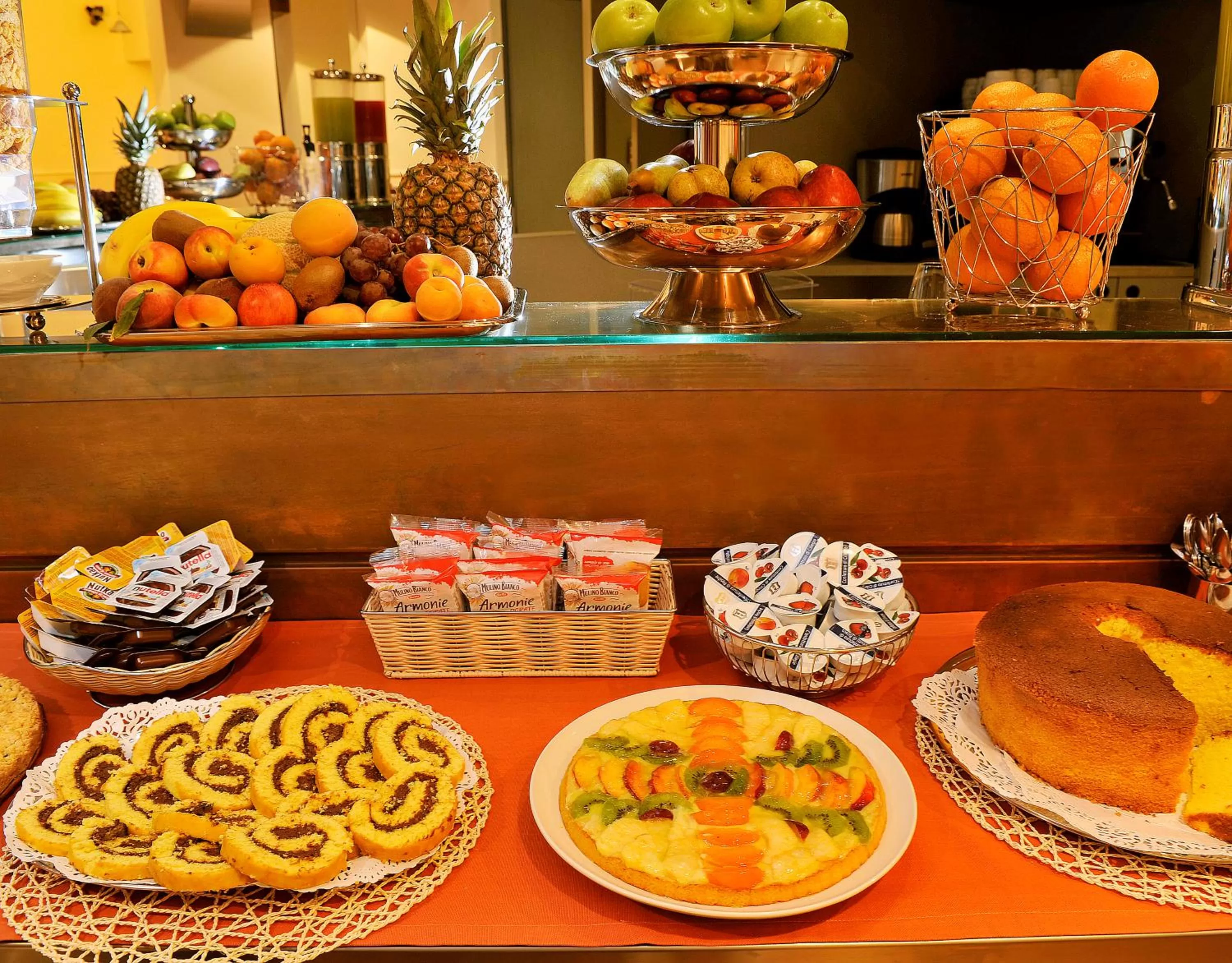 Food and drinks in Hotel Scott House