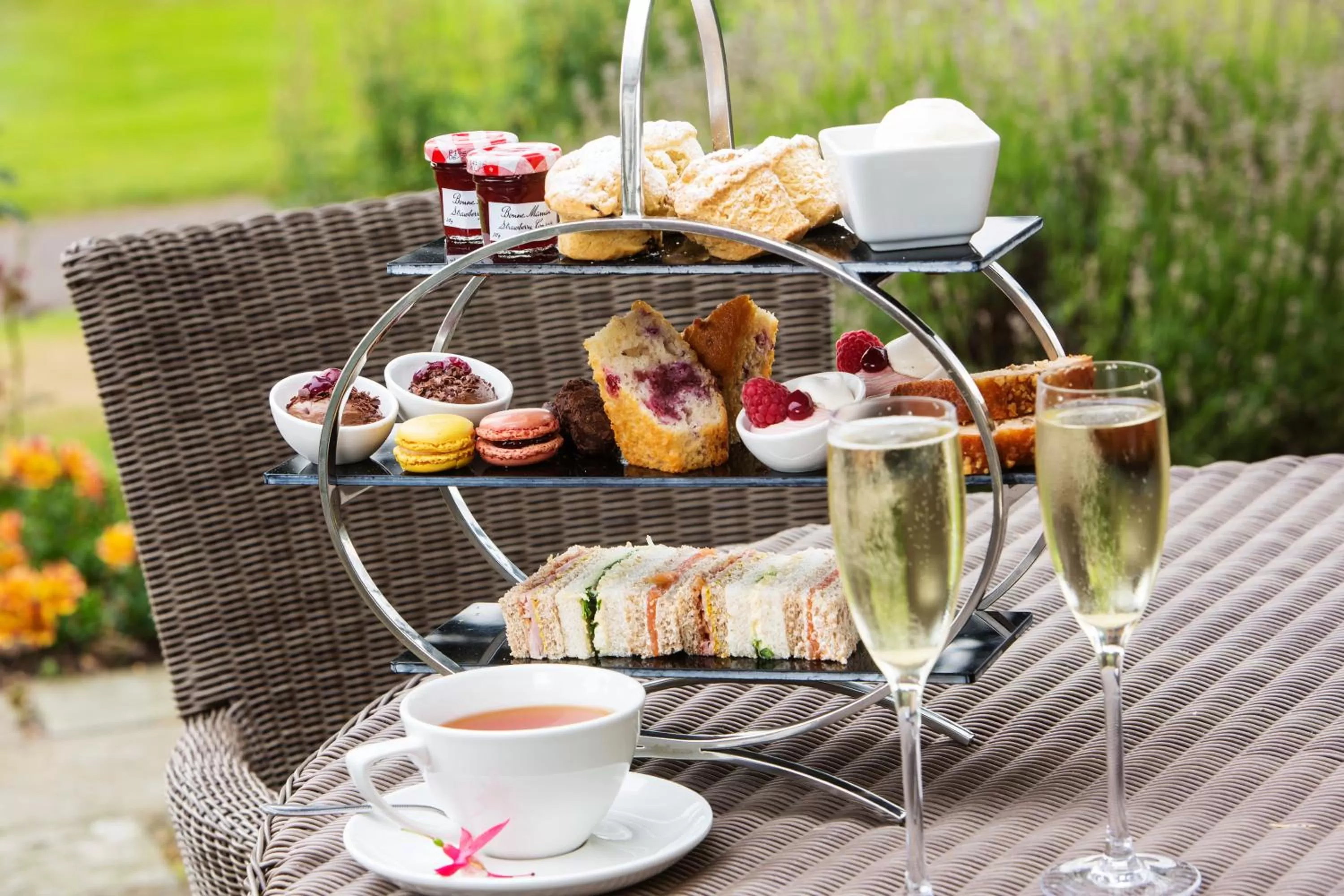 Meals in Dalmahoy Hotel & Country Club