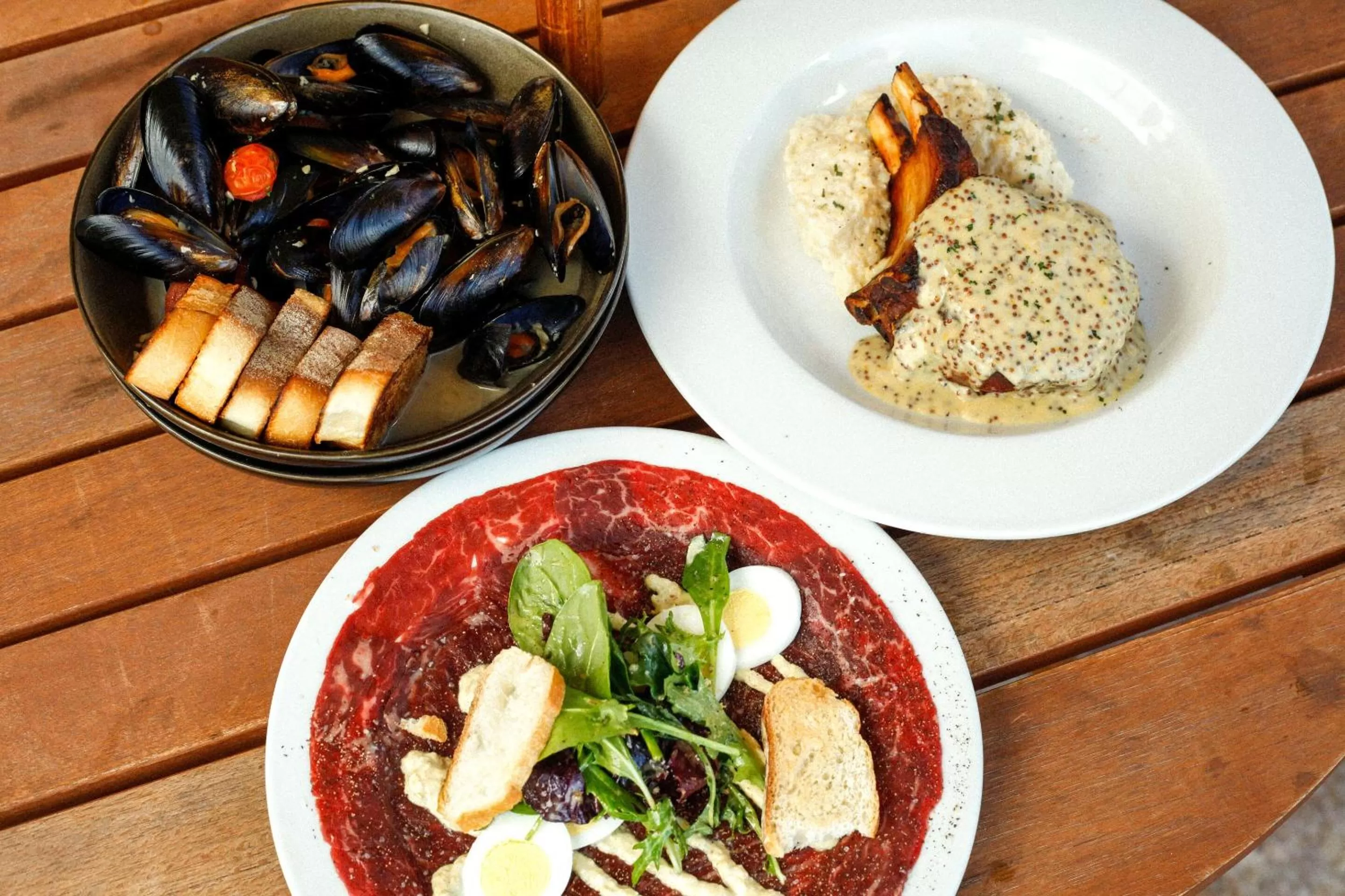 Food in Selina Gold Dust