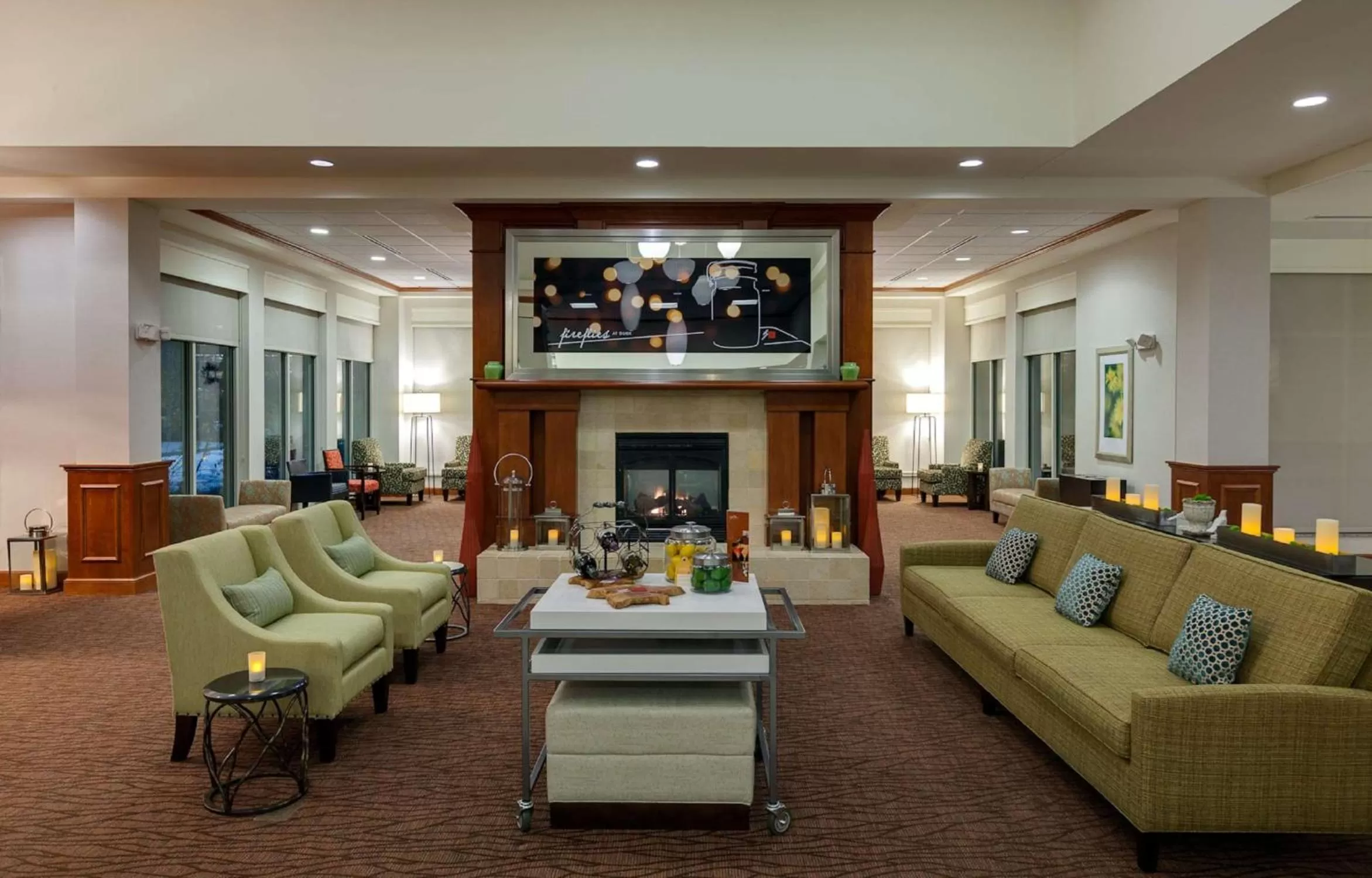 Lobby or reception in Hilton Garden Inn Lake Forest Mettawa