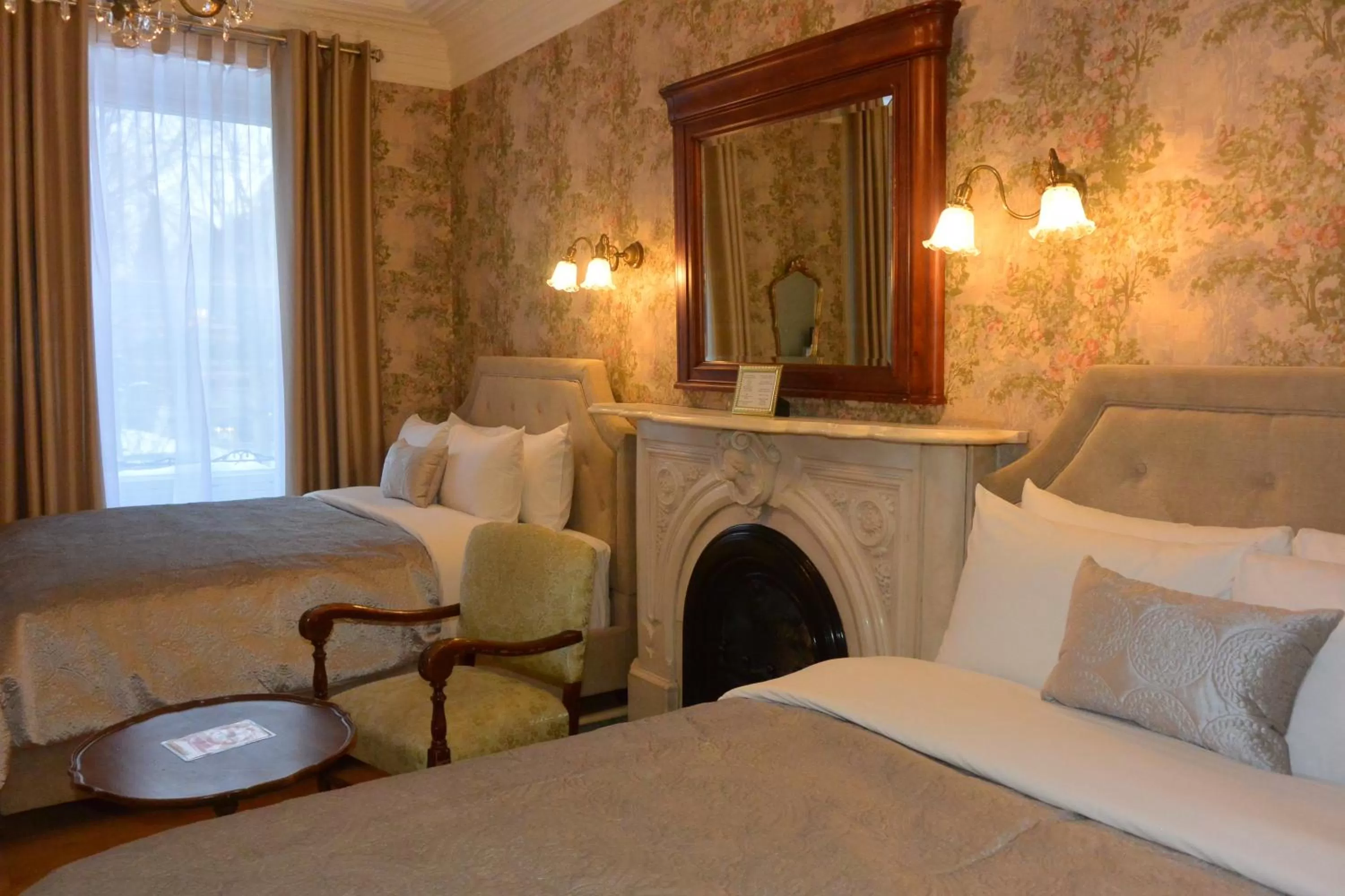 Bed in Manoir Sainte Genevieve