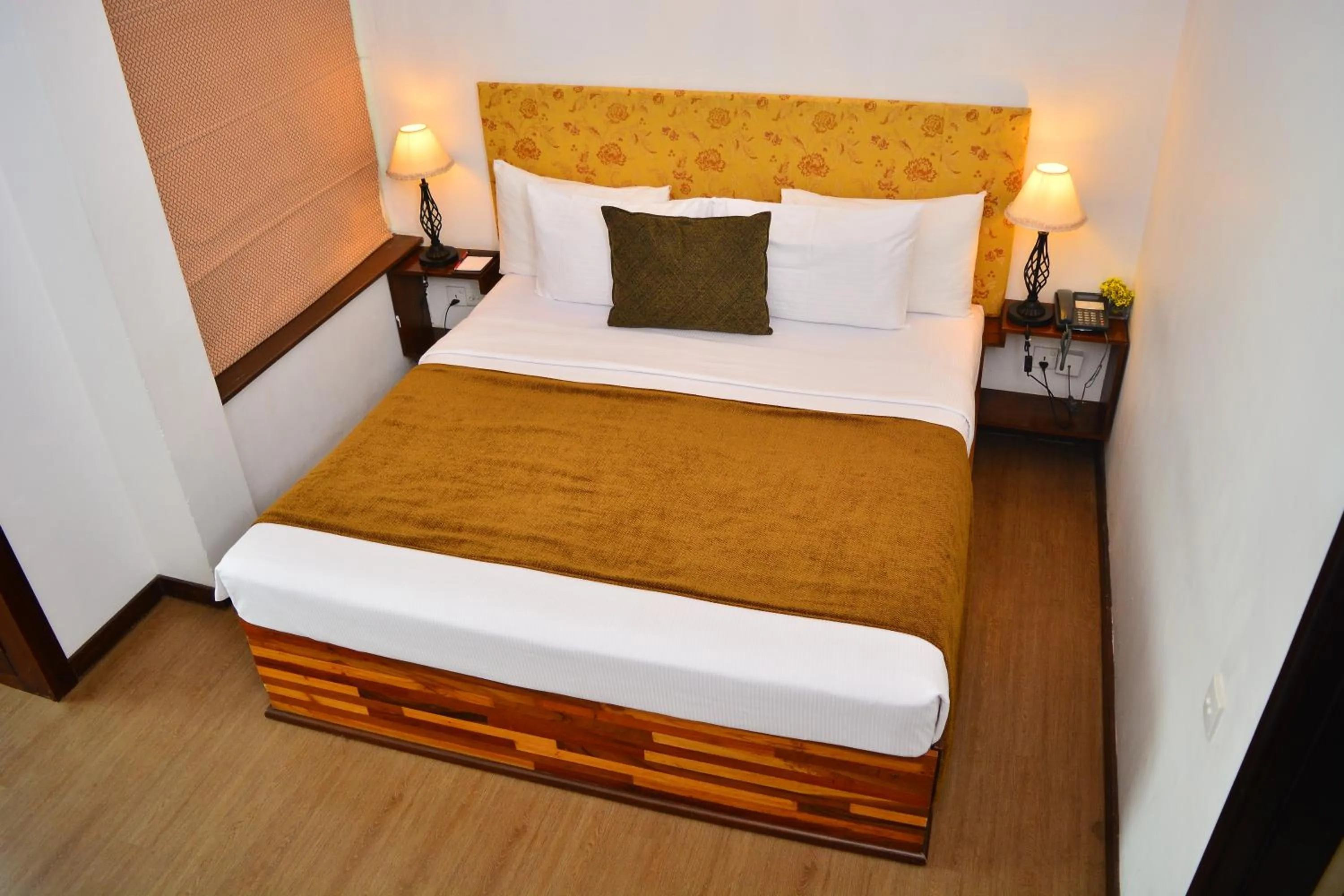 Bedroom, Bed in Unique Cottages