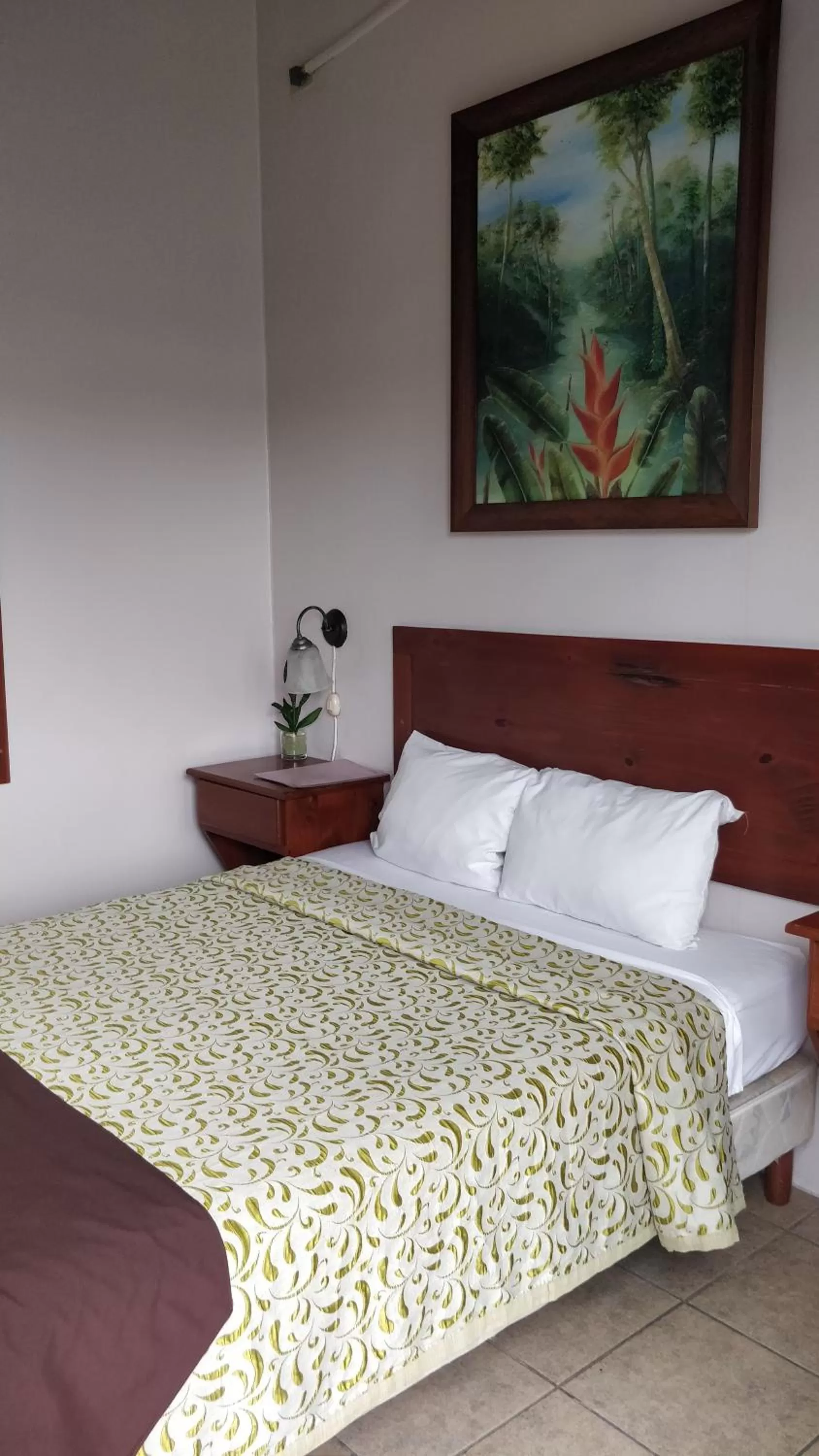 Bed in Hotel Las Colinas