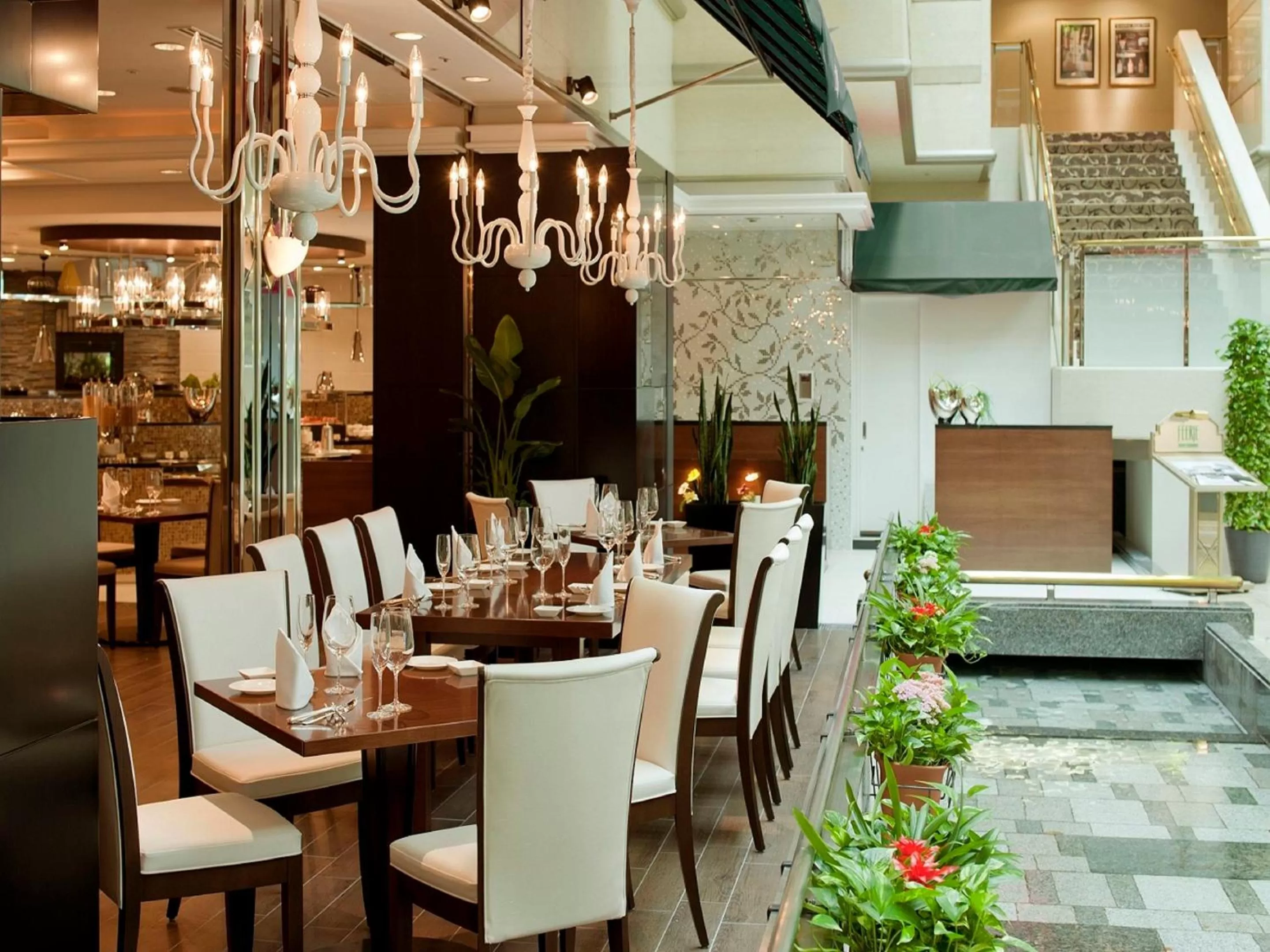 Restaurant/places to eat in Kyoto Brighton Hotel