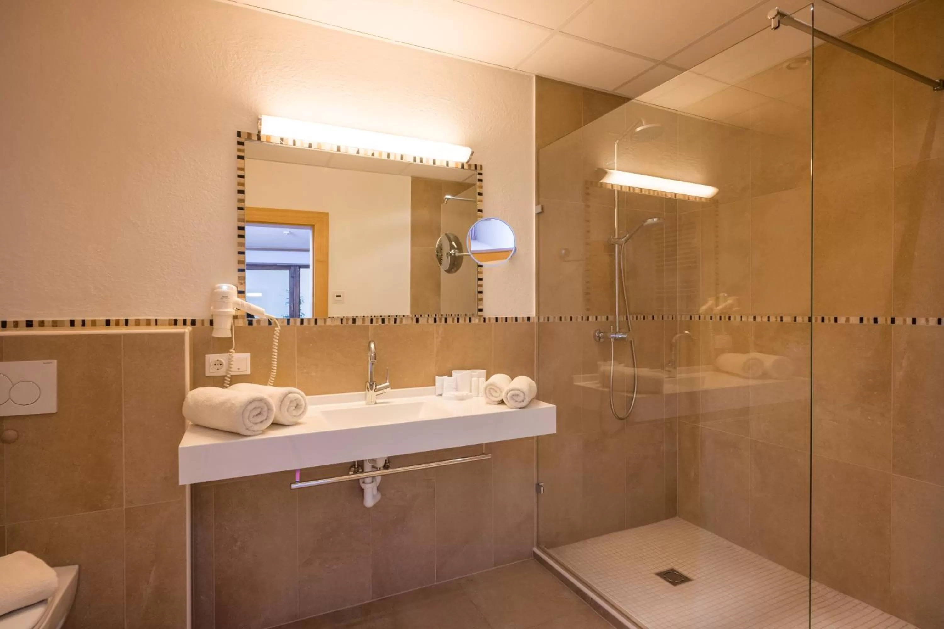 Shower in Alpenhof Hotel Garni Suprême