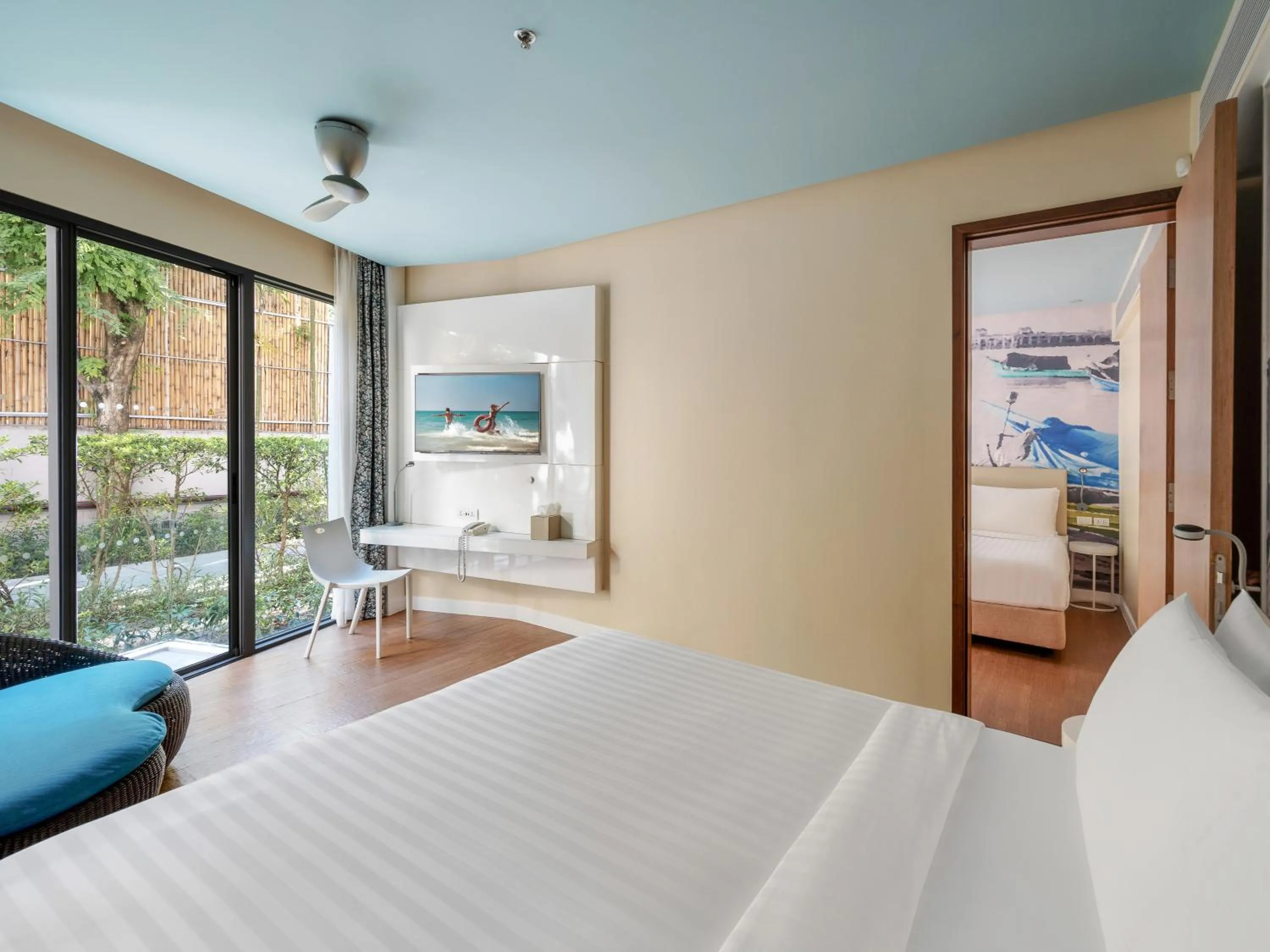 Bedroom, Bed in OZO Chaweng Samui