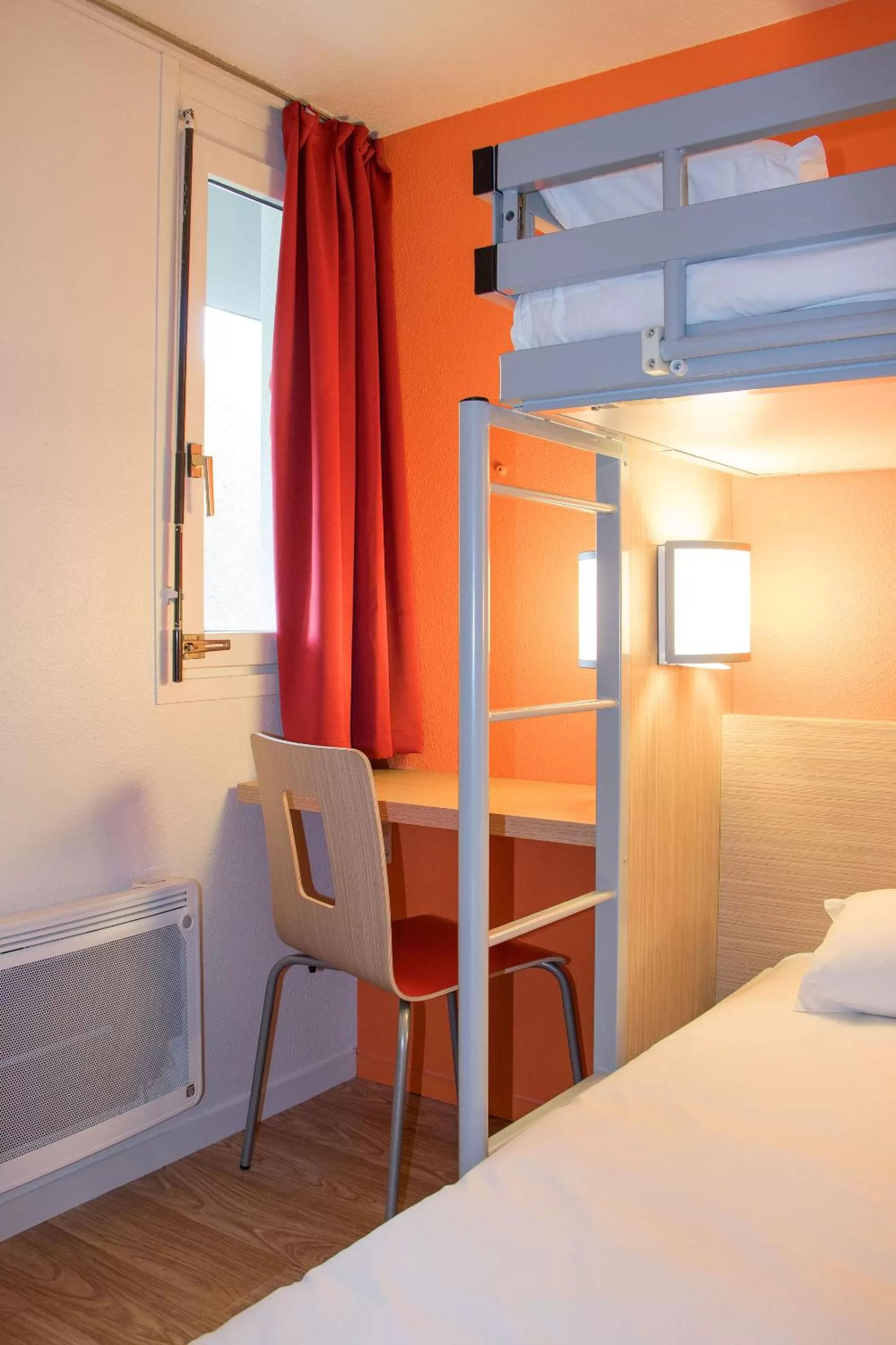 bunk bed, Bed in Premiere Classe Nantes Est St Sebastien Sur Loire