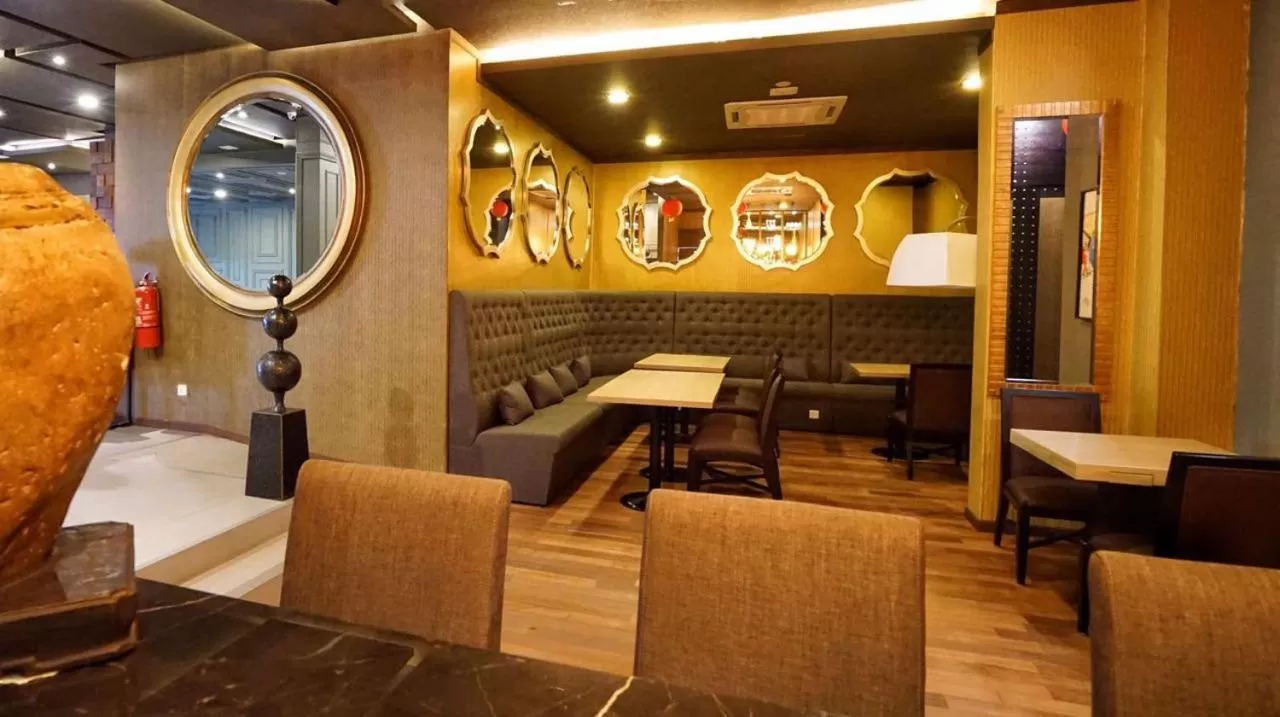 Restaurant/places to eat in Bedrock Hotel Ipoh