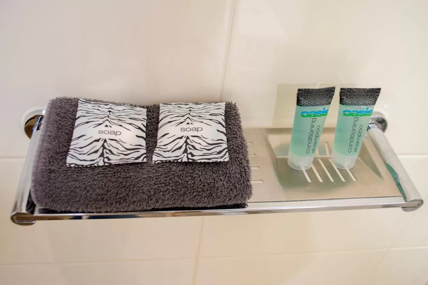 Bathroom in Highway Inn Motel