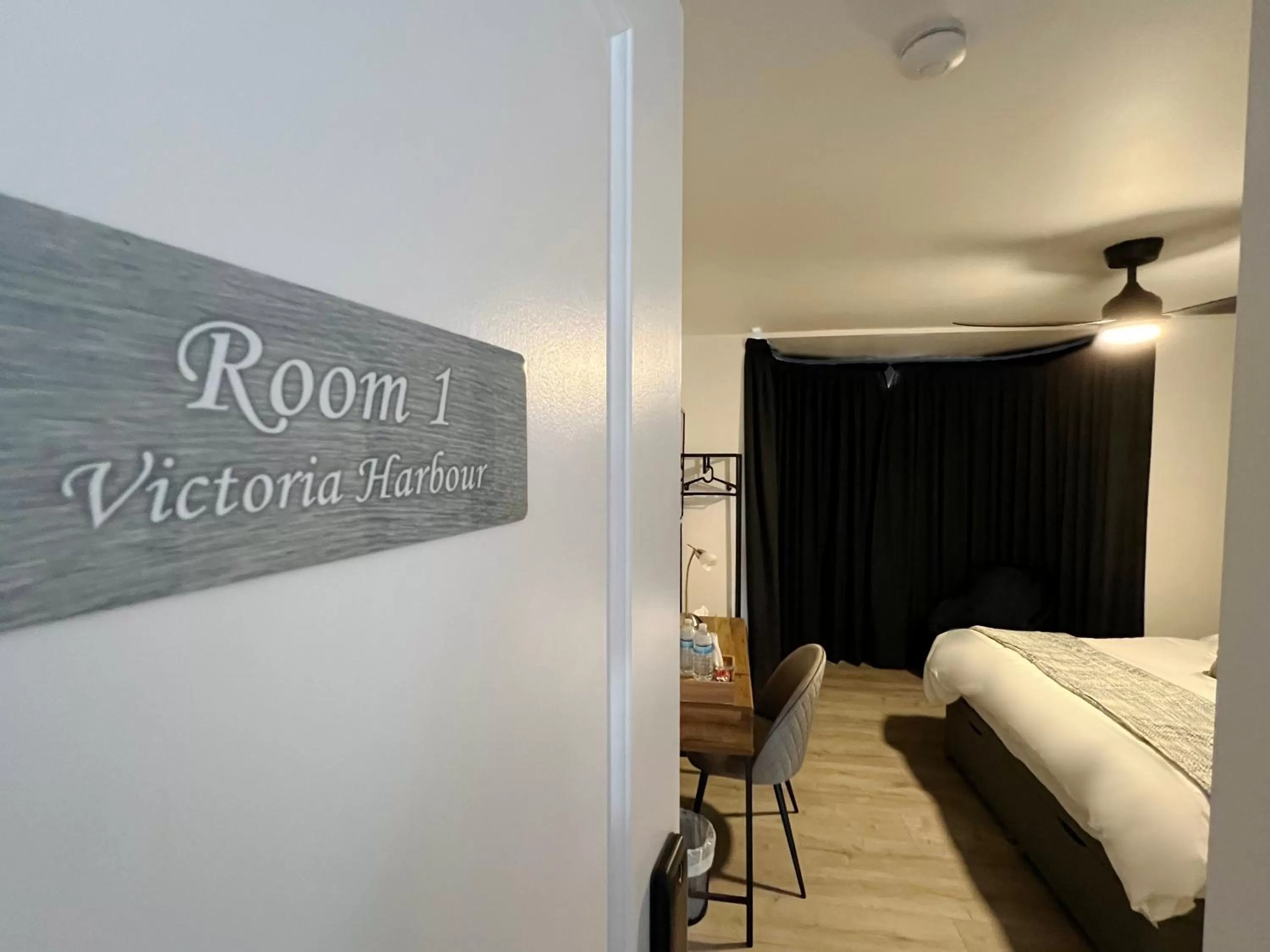 Bed in United Home B&B