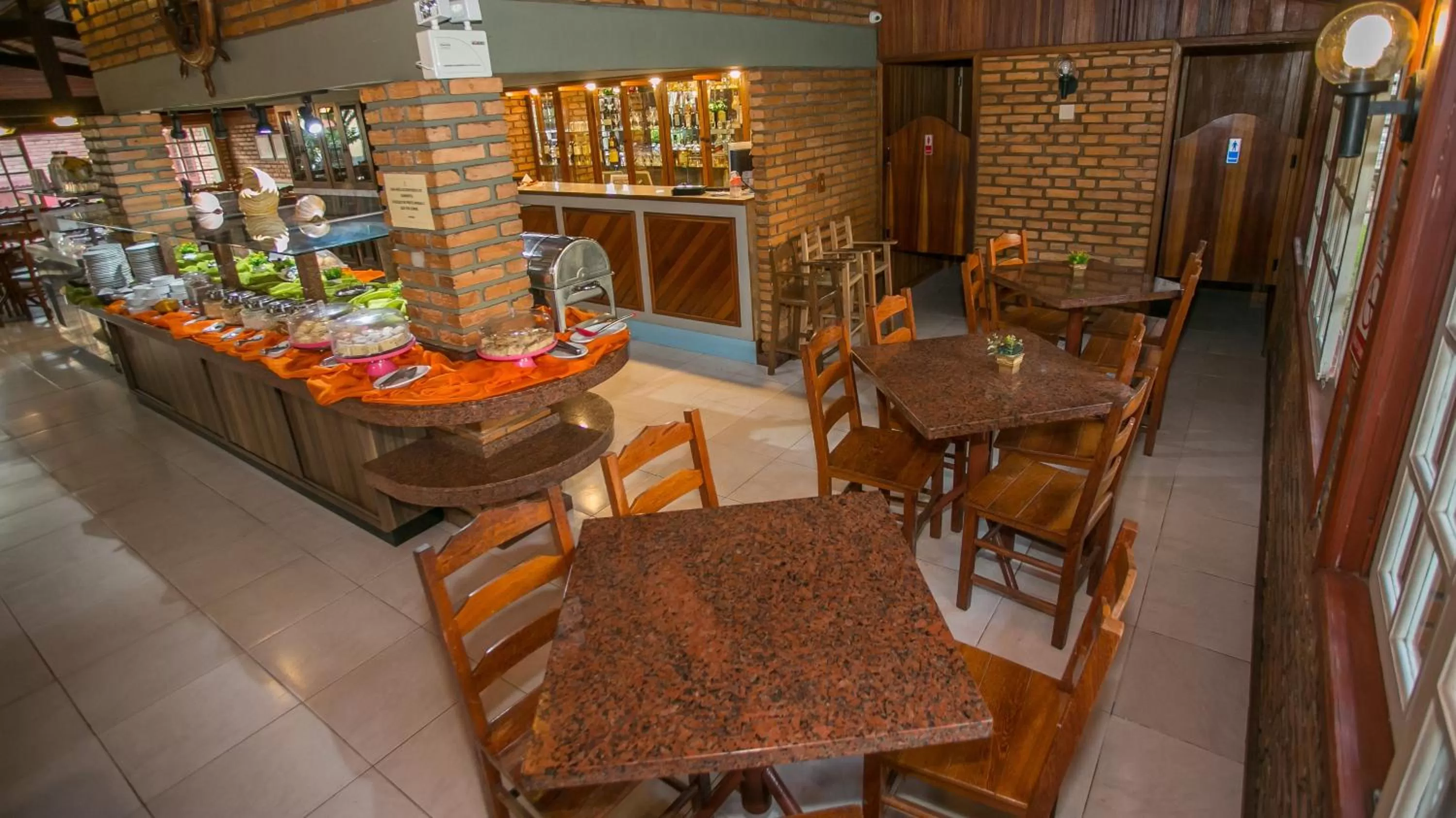 Restaurant/places to eat in Hotel São Sebastião da Praia