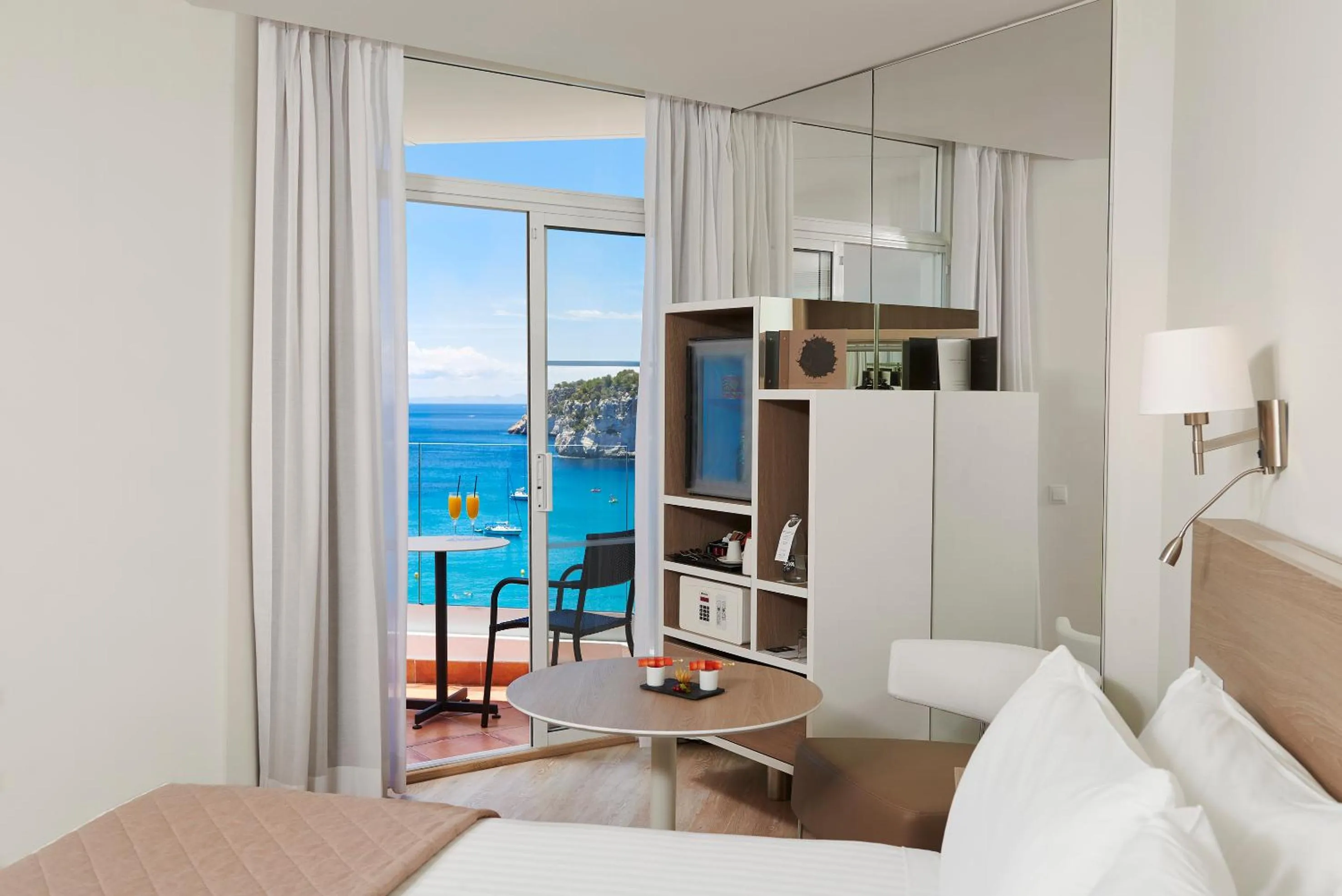 Bed in Meliá Cala Galdana