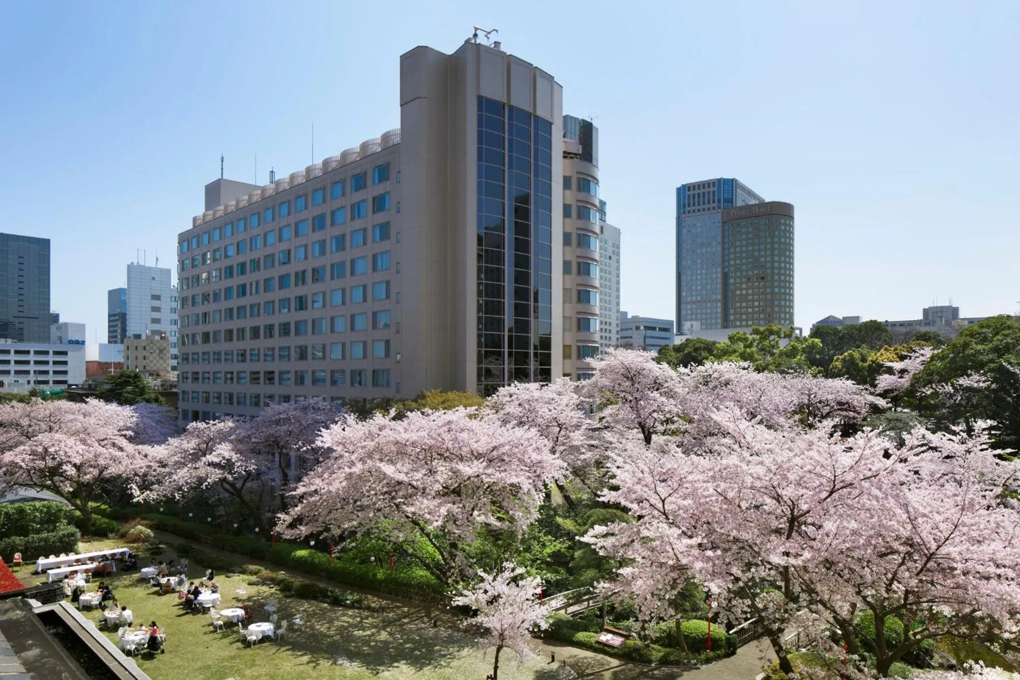 Facade/entrance in The Prince Sakura Tower Tokyo, Autograph Collection