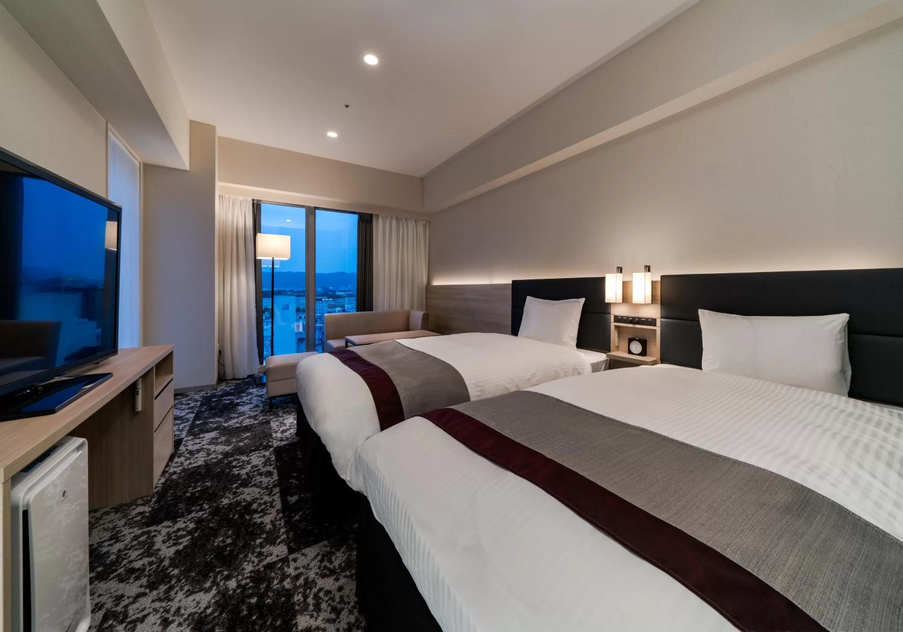 Photo of the whole room, Bed in Daiwa Roynet Hotel Himeji