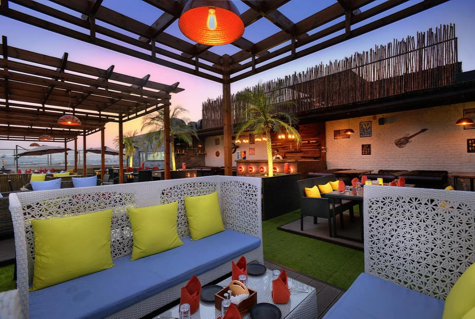 Area and facilities in Hotel Alleviate