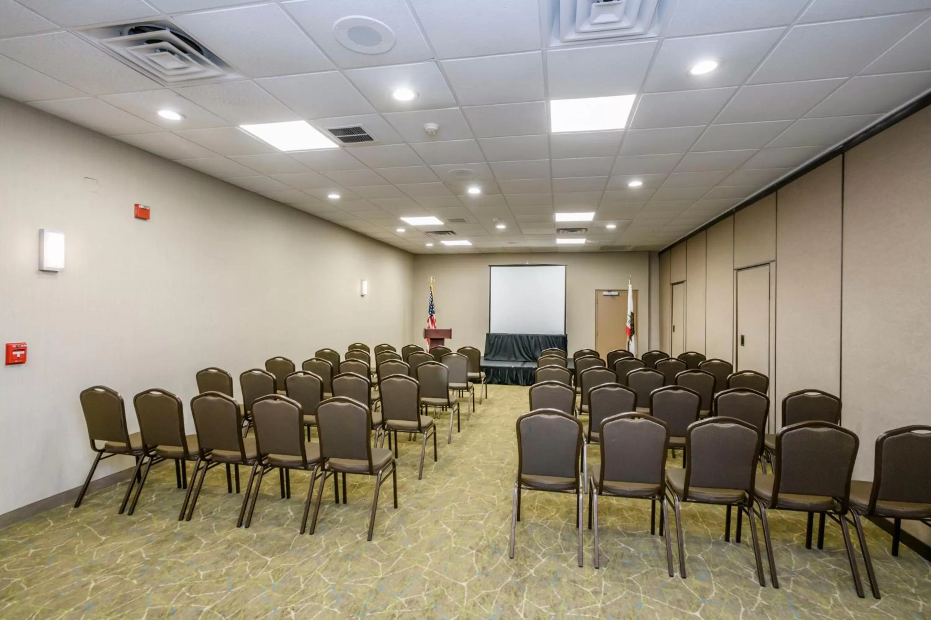 Banquet/Function facilities in Wyndham Garden Fresno Yosemite Airport