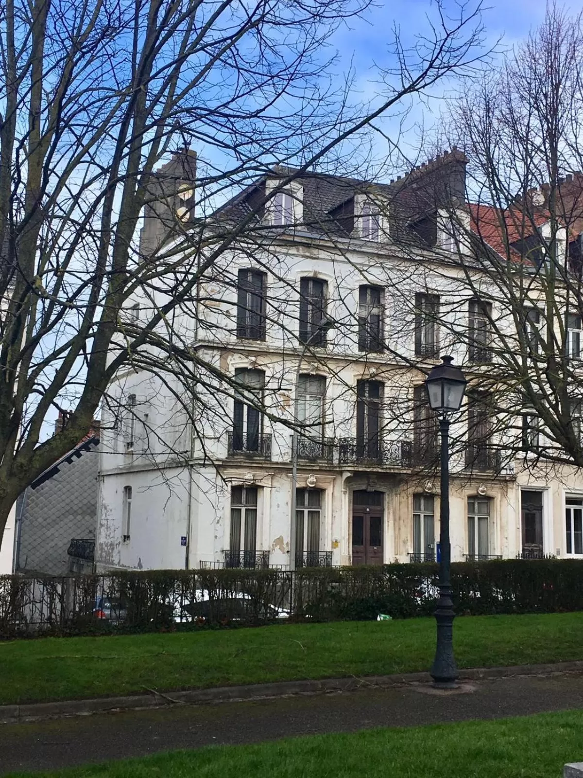 Facade/entrance in La Belle Boulonnaise