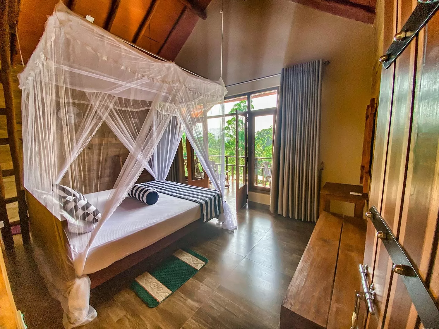 Bedroom, Bed in Ella 100 View Cottage