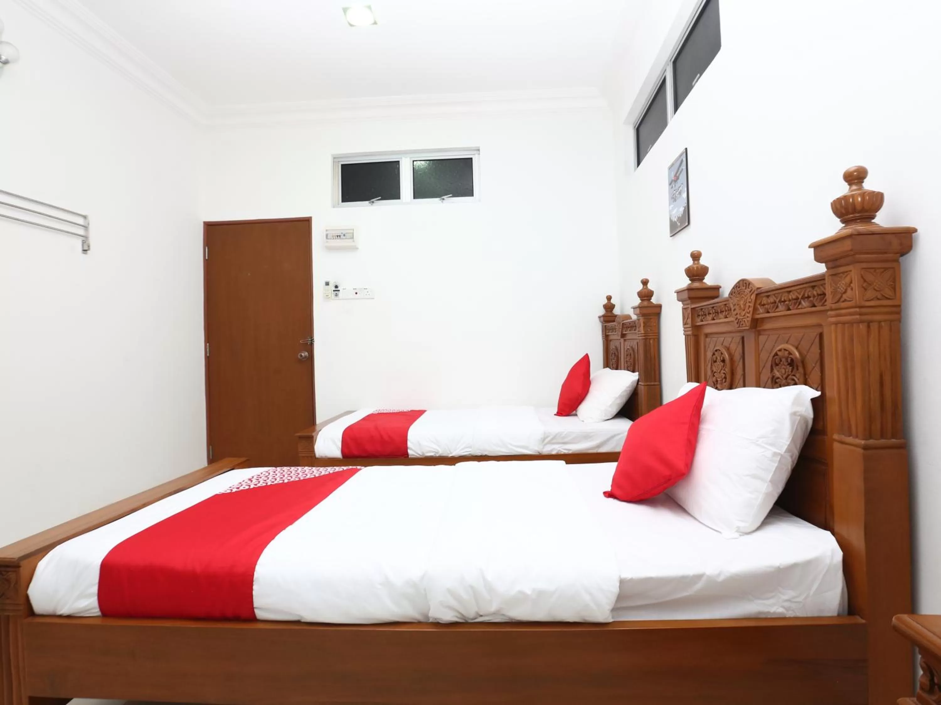 Bedroom, Bed in OYO 89435 Nusantara Group Hotel