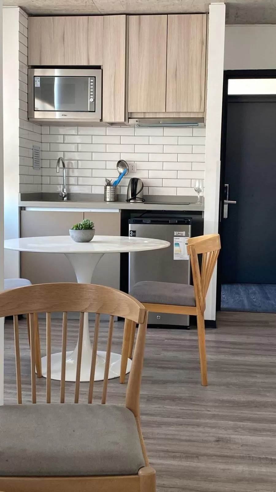 Kitchen/Kitchenette in Prime Suites