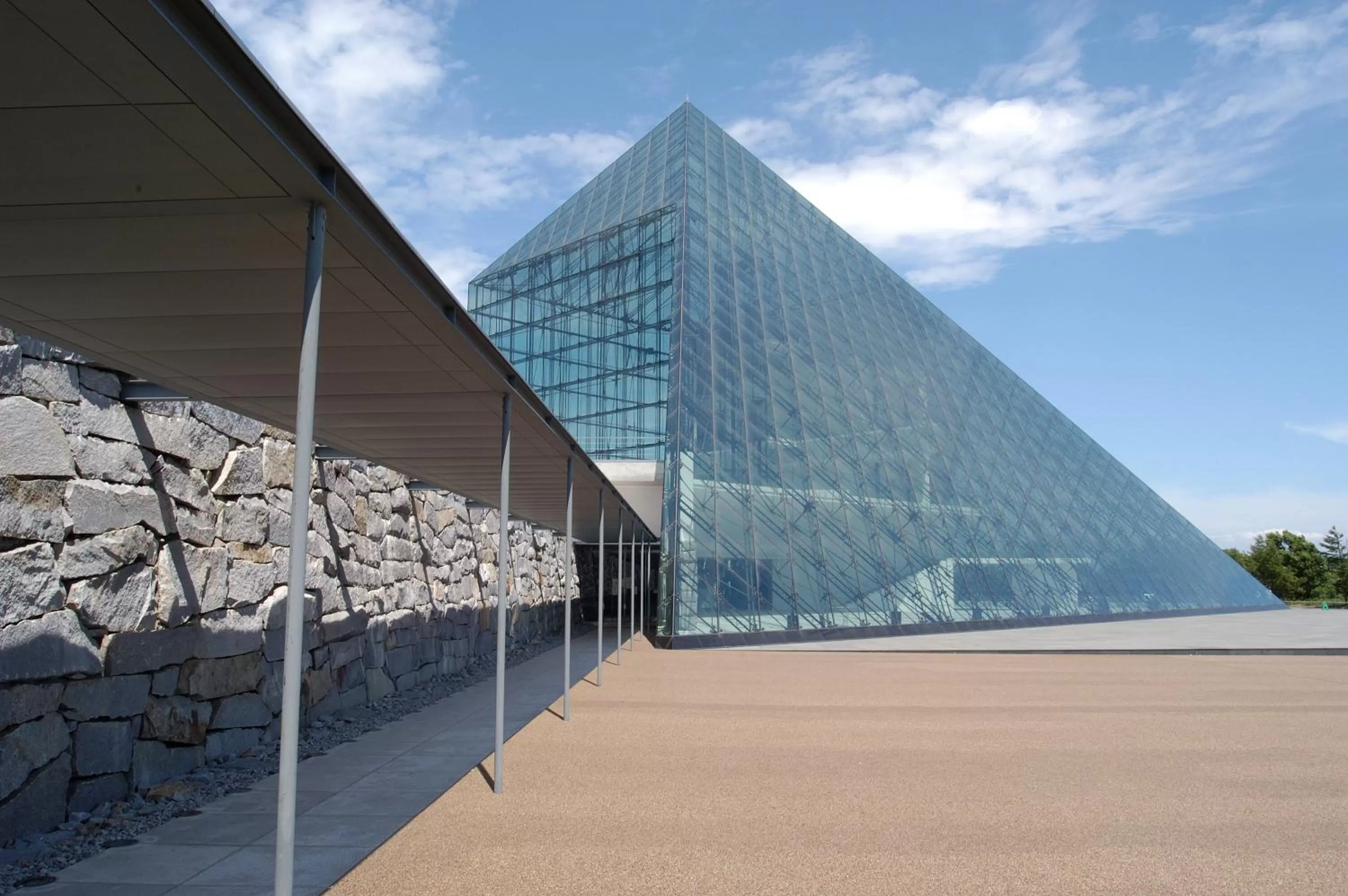 Location in Hotel Sunroute Sapporo