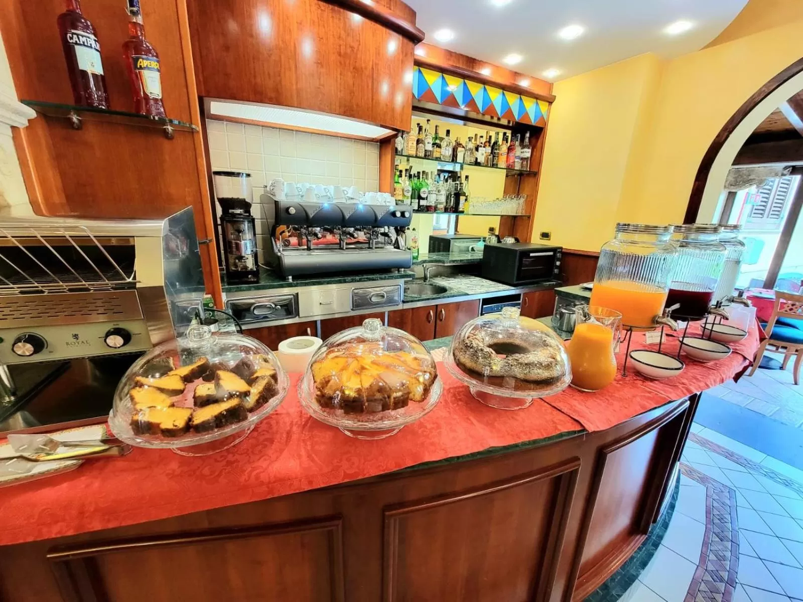 Lounge or bar in Hotel Garibaldi