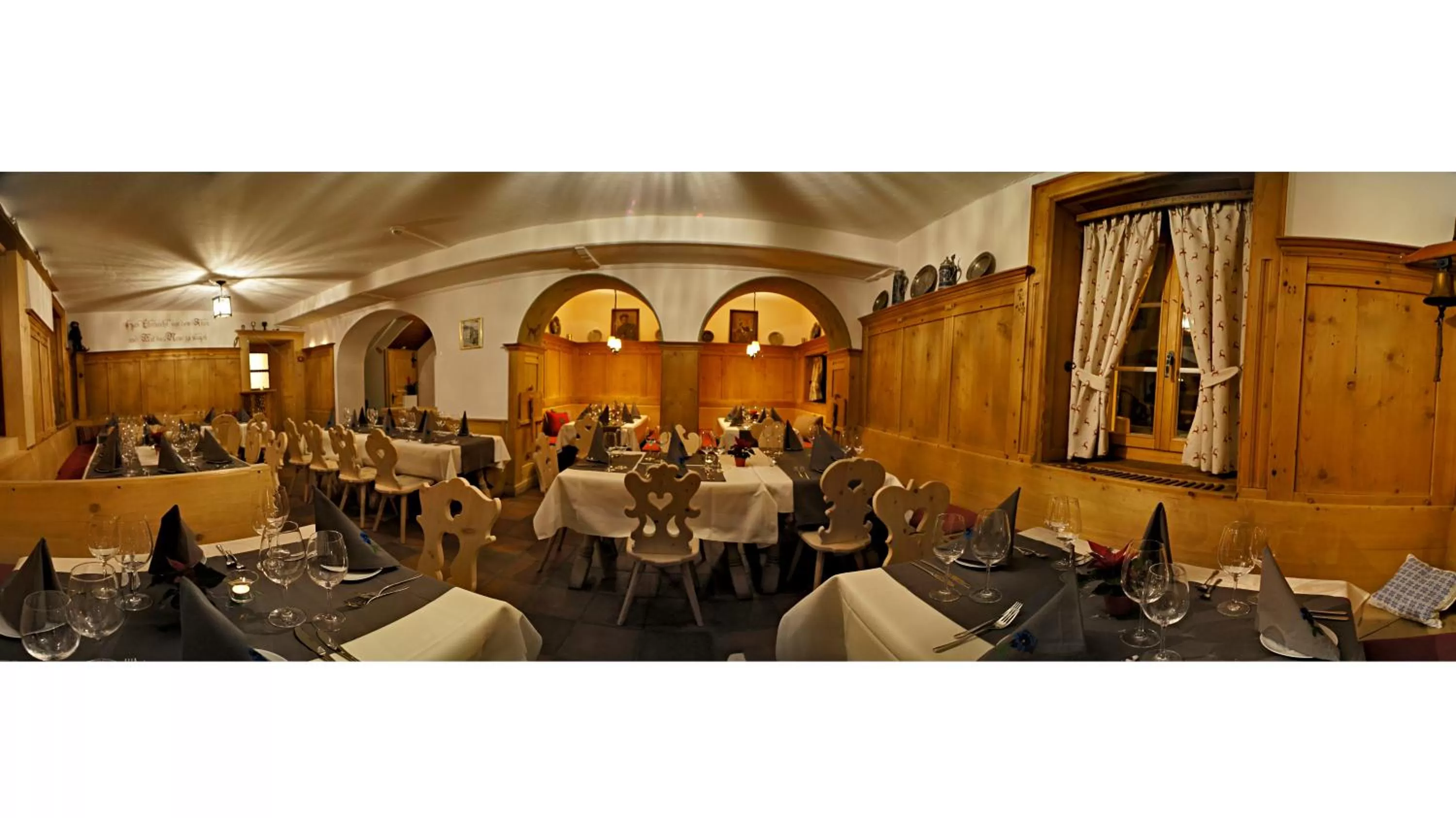 Restaurant/places to eat in Hotel Wynegg