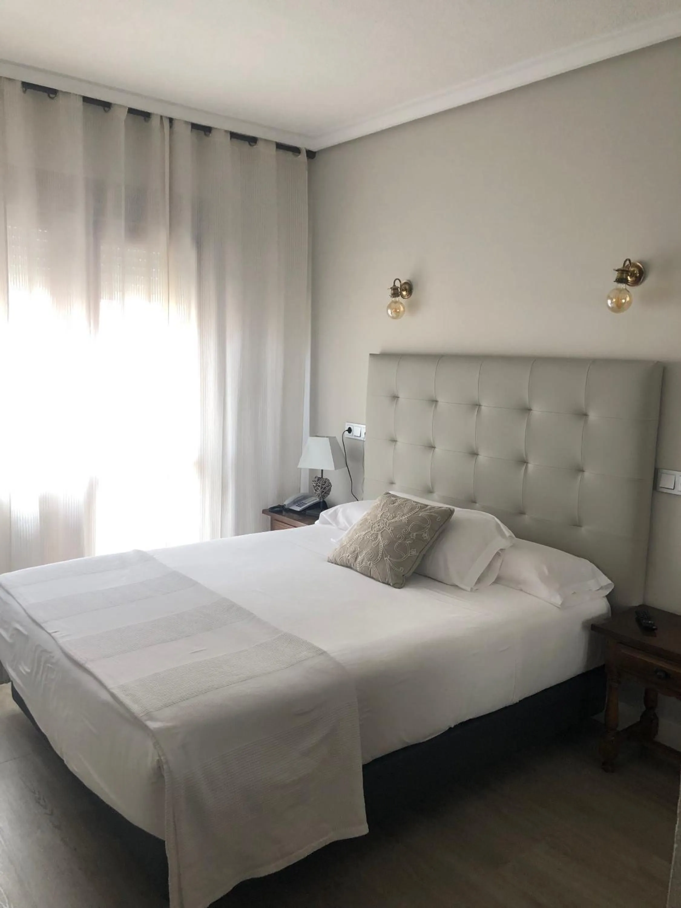 Bed in Hotel Marqués de Santillana