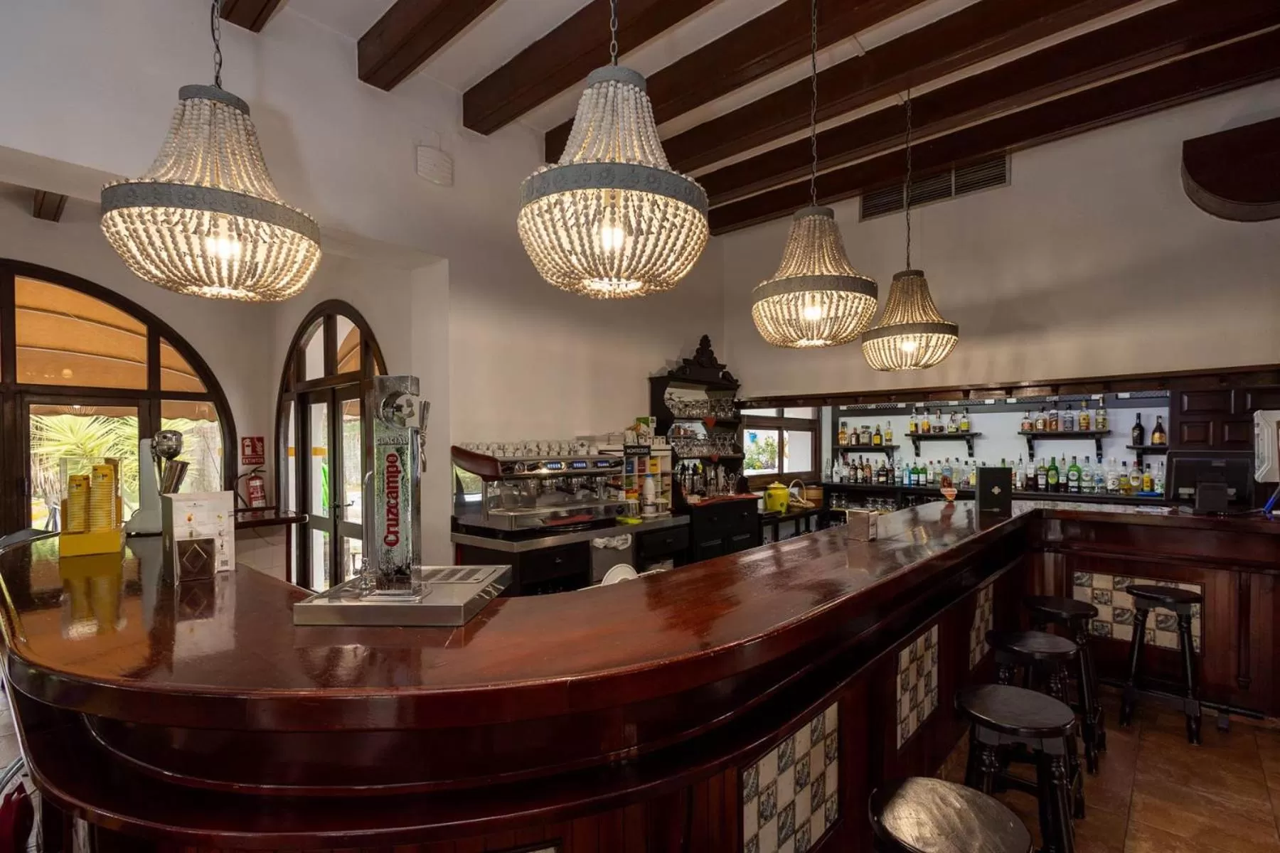 Lounge or bar in Hotel Tugasa Las Truchas
