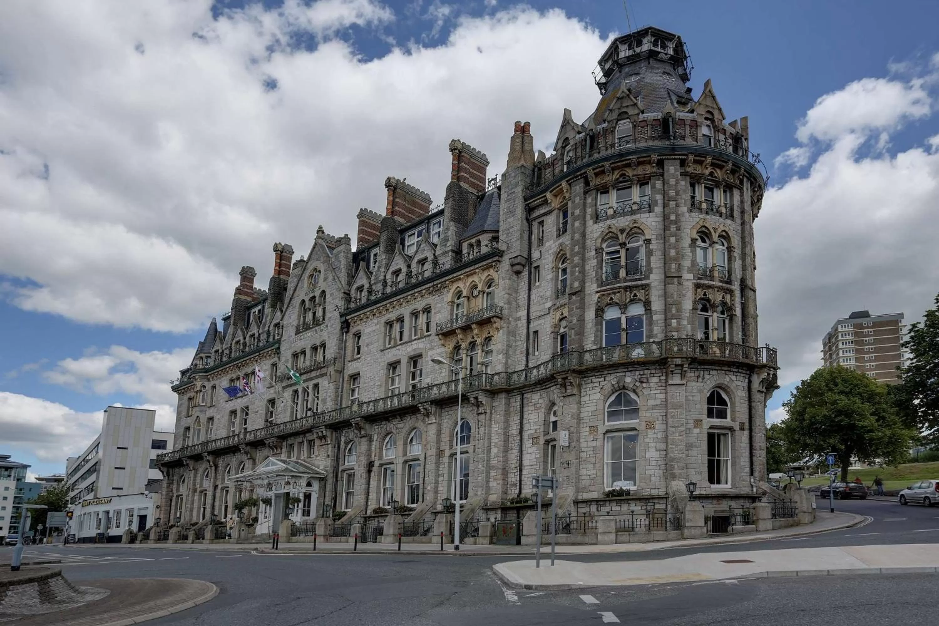 Property building in Duke Of Cornwall Hotel