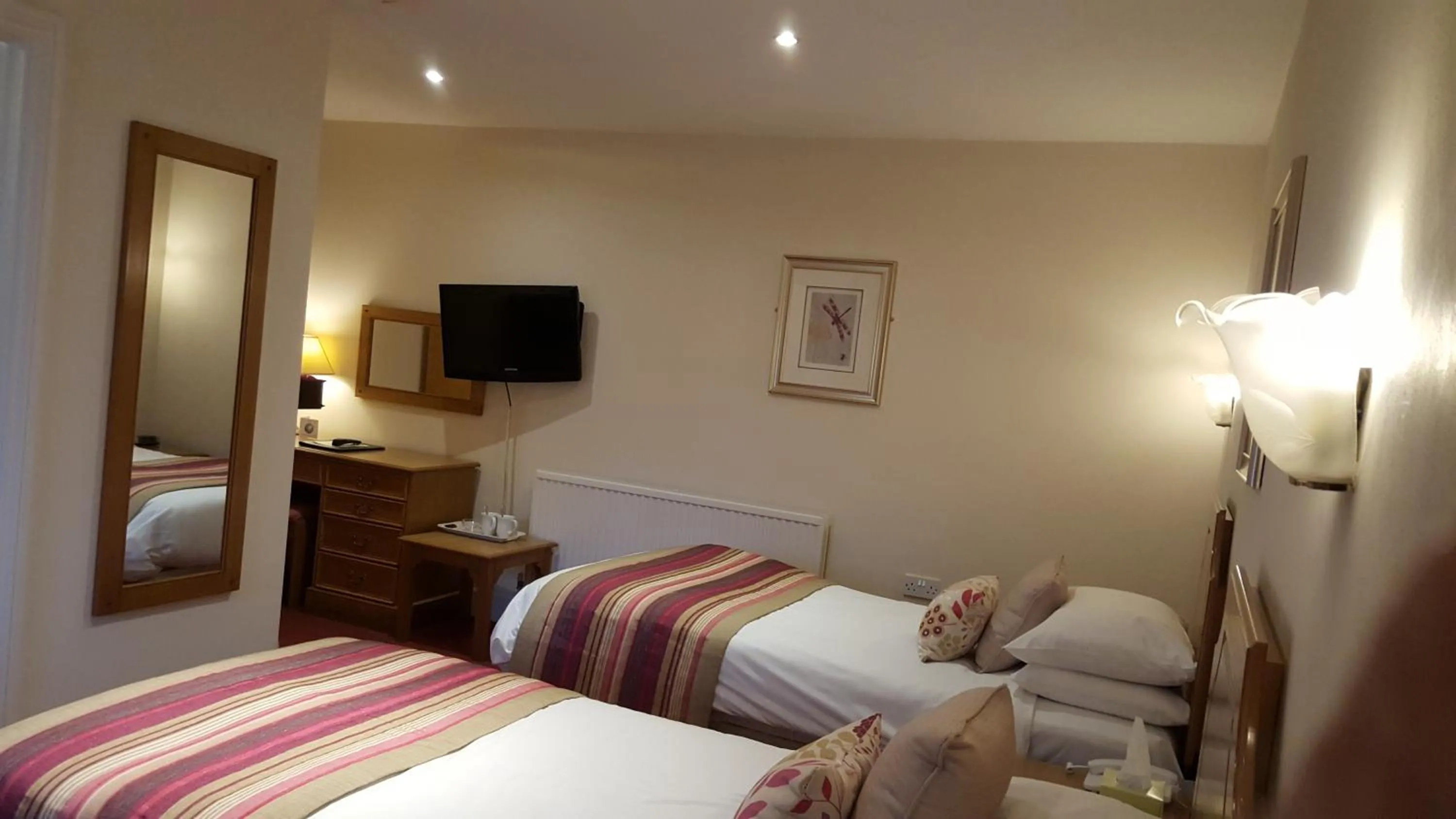 Bed in Apple Tree Hotel