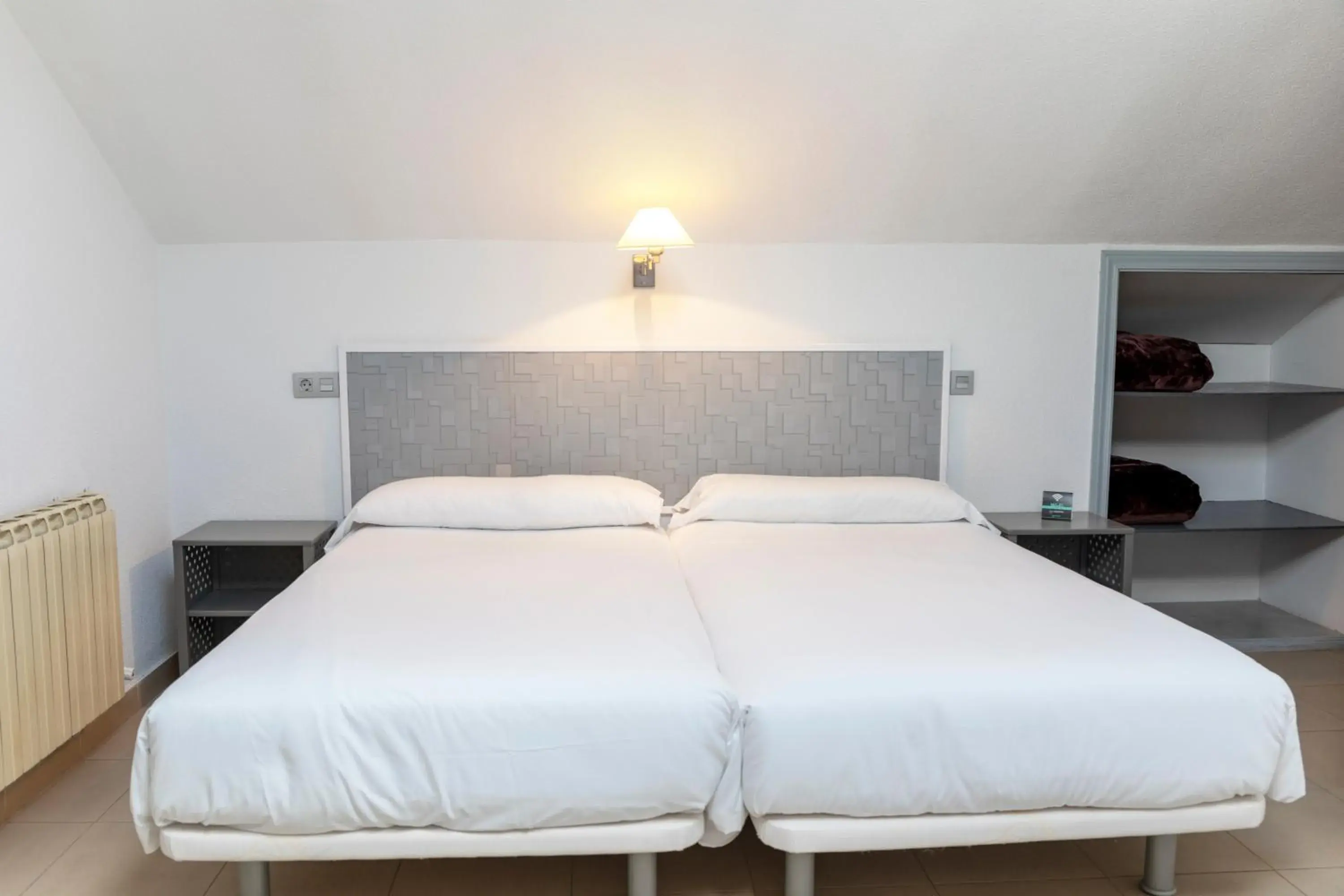 Twin Room in Hotel Alda Centro Palencia Twin Room in Hotel Alda Centro Palencia