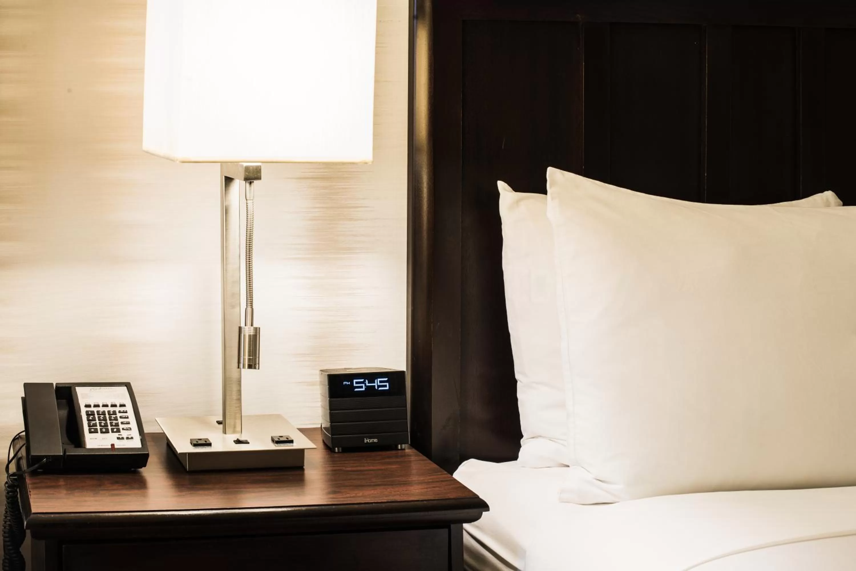 Bed in Radisson Hotel Fort Worth North-Fossil Creek