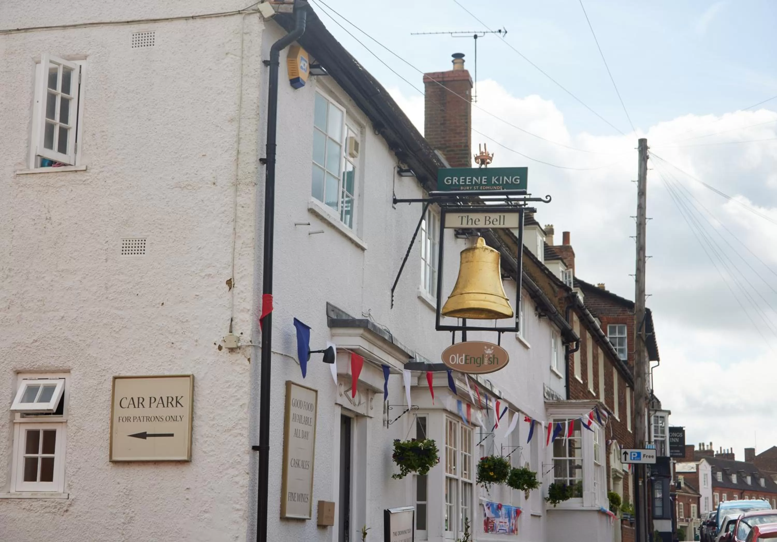 Property building in The Bell Hotel Woburn By Greene King Inns
