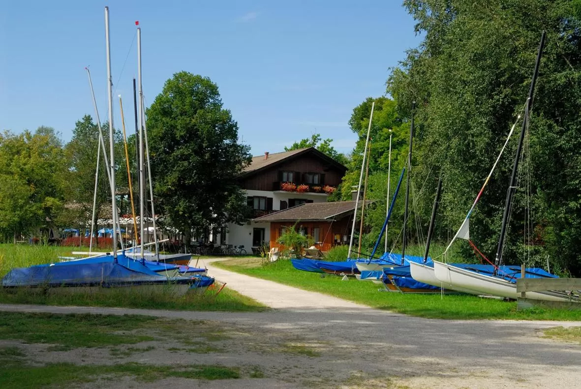 Property building in Zum Fischer am See ***S
