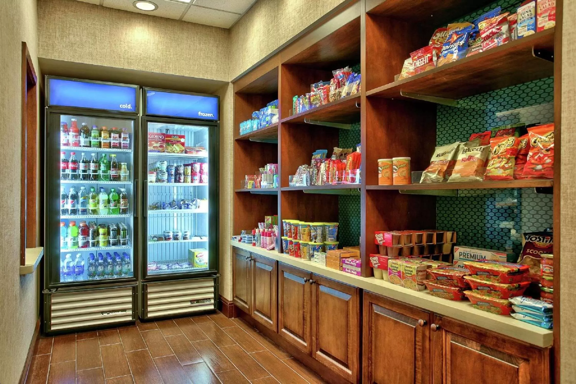 Restaurant/places to eat in Hampton Inn & Suites Scottsdale at Talking Stick