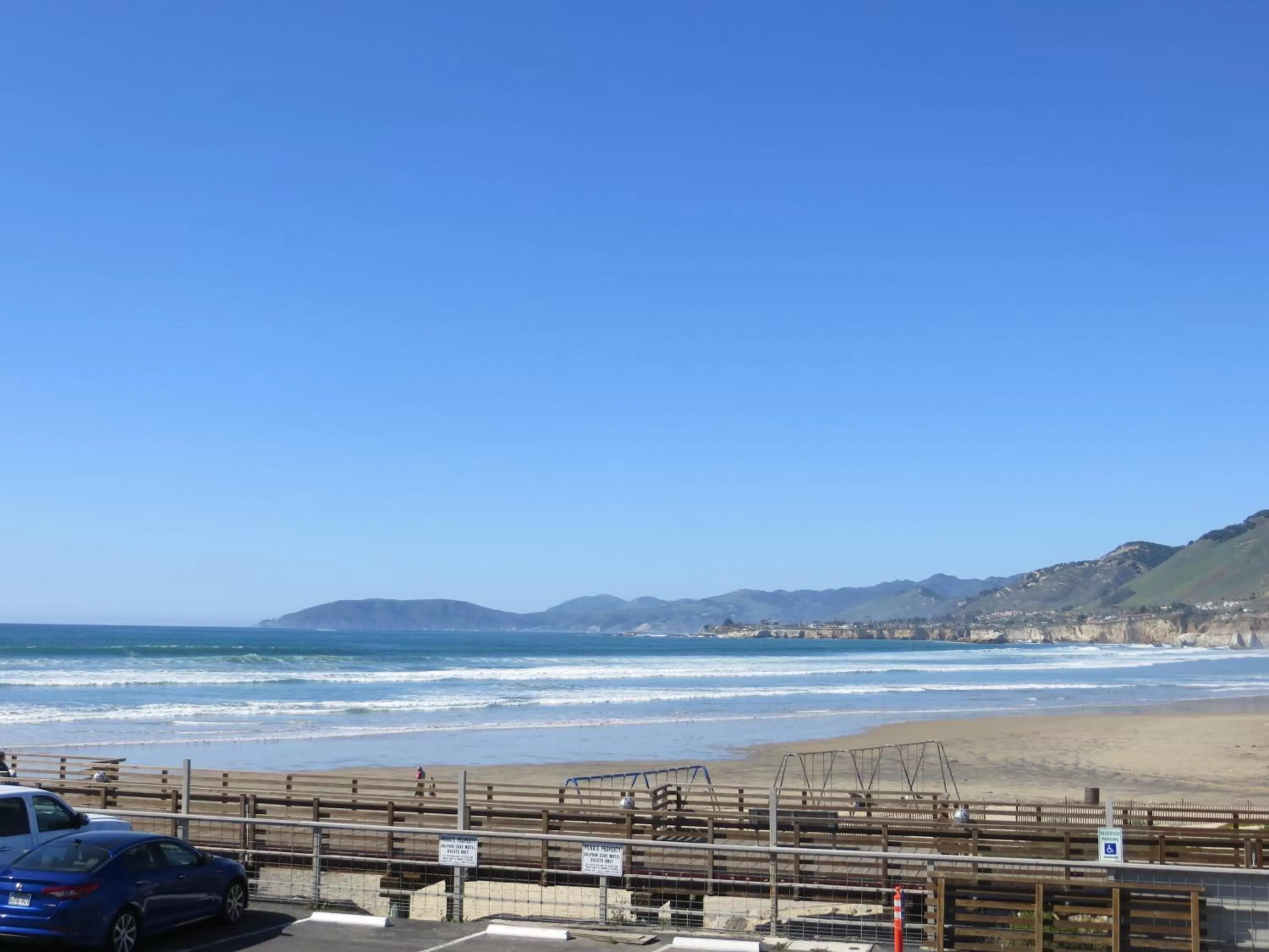 Day in Dolphin Cove Motel