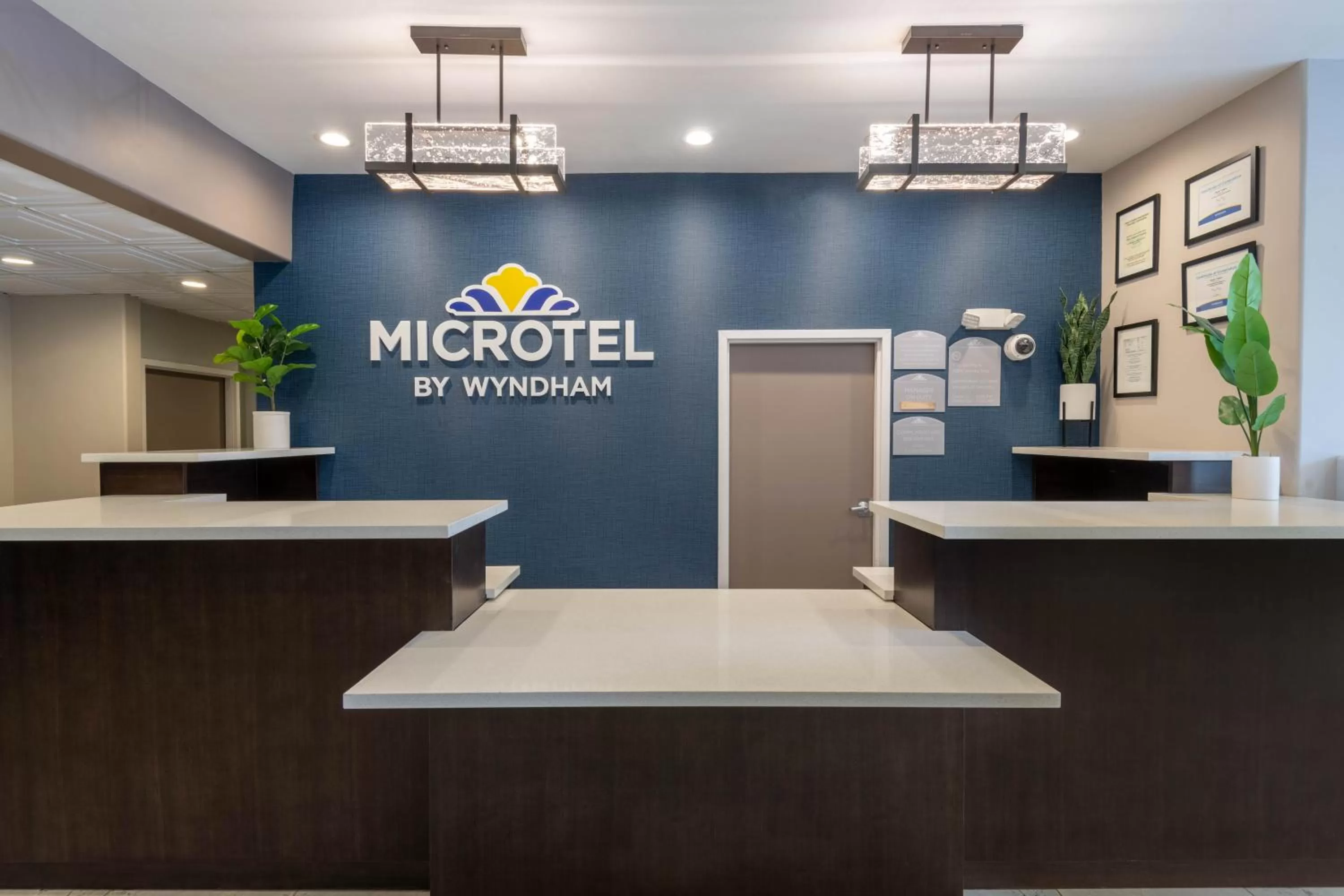 Lobby or reception in Microtel Inn & Suites by Wyndham Tracy