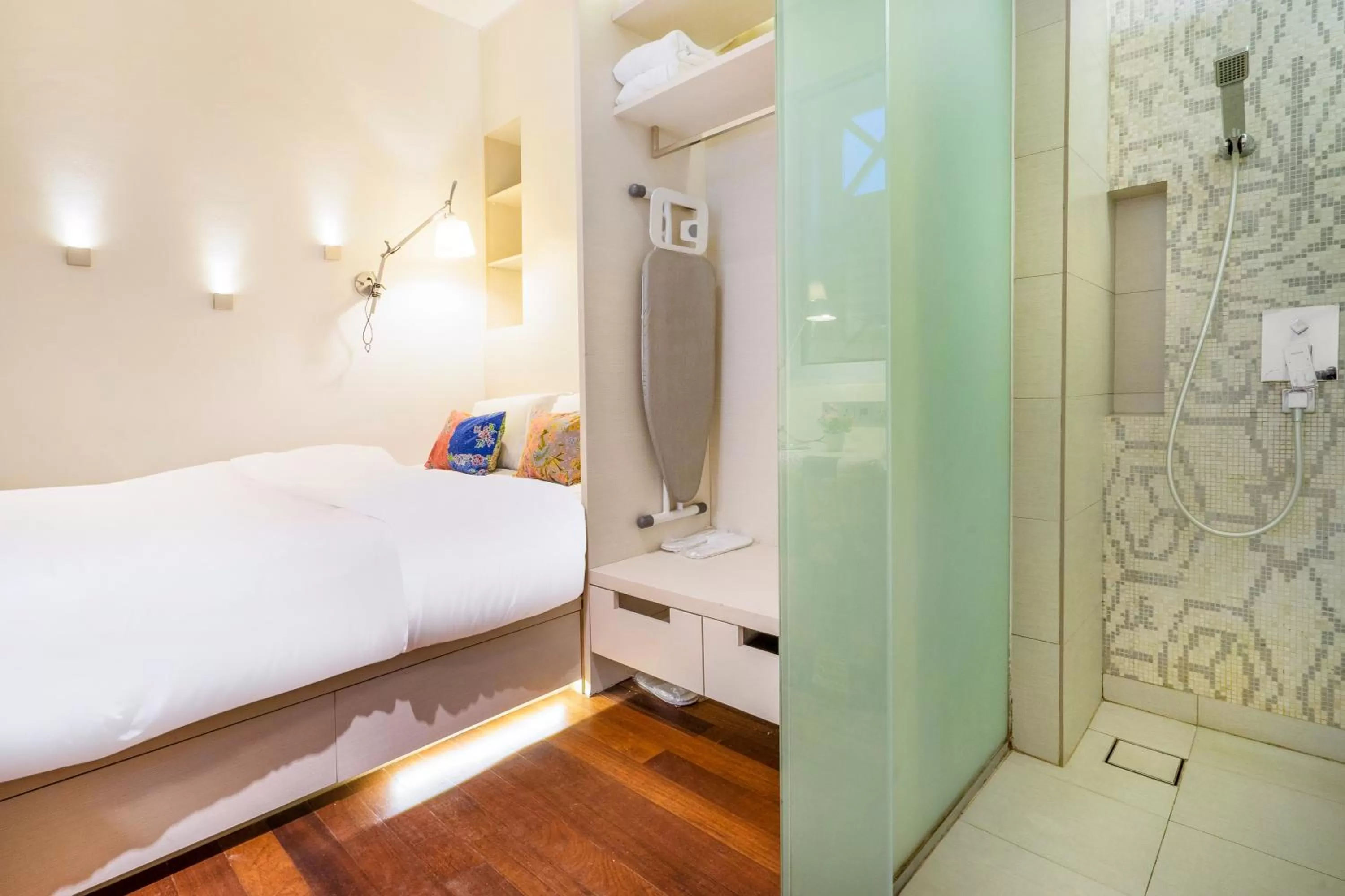 Bathroom, Bed in The Daulat by Hotel Calmo