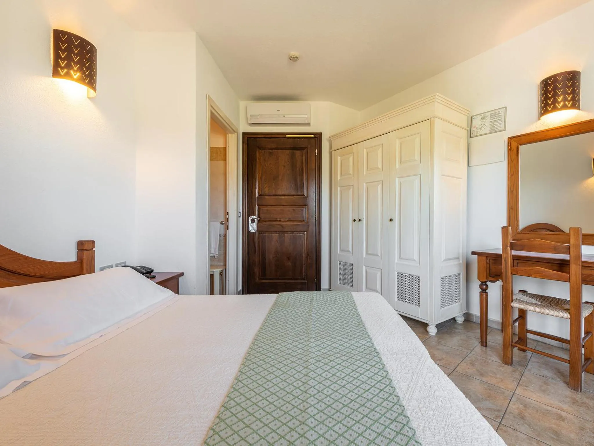 Bed in Hotel RaffaEl