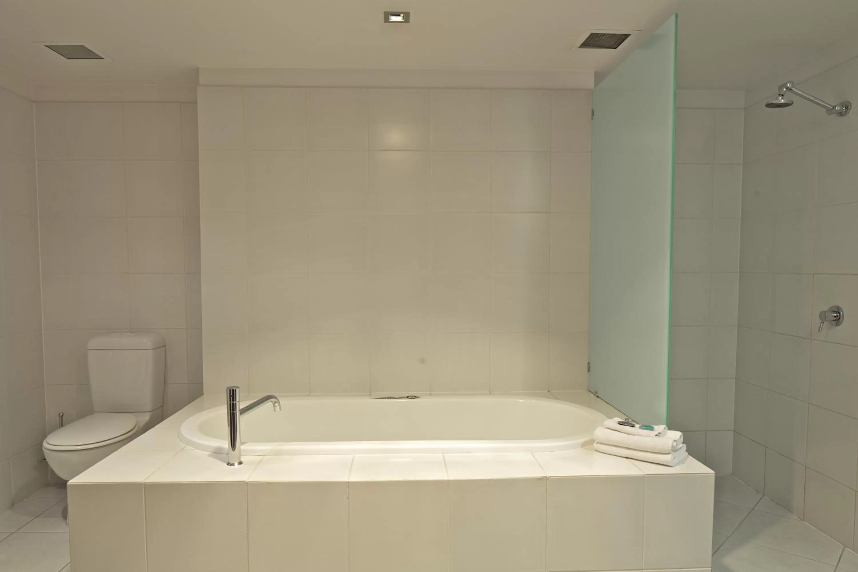 Bathroom in Zero Davey Boutique Apartment Hotel